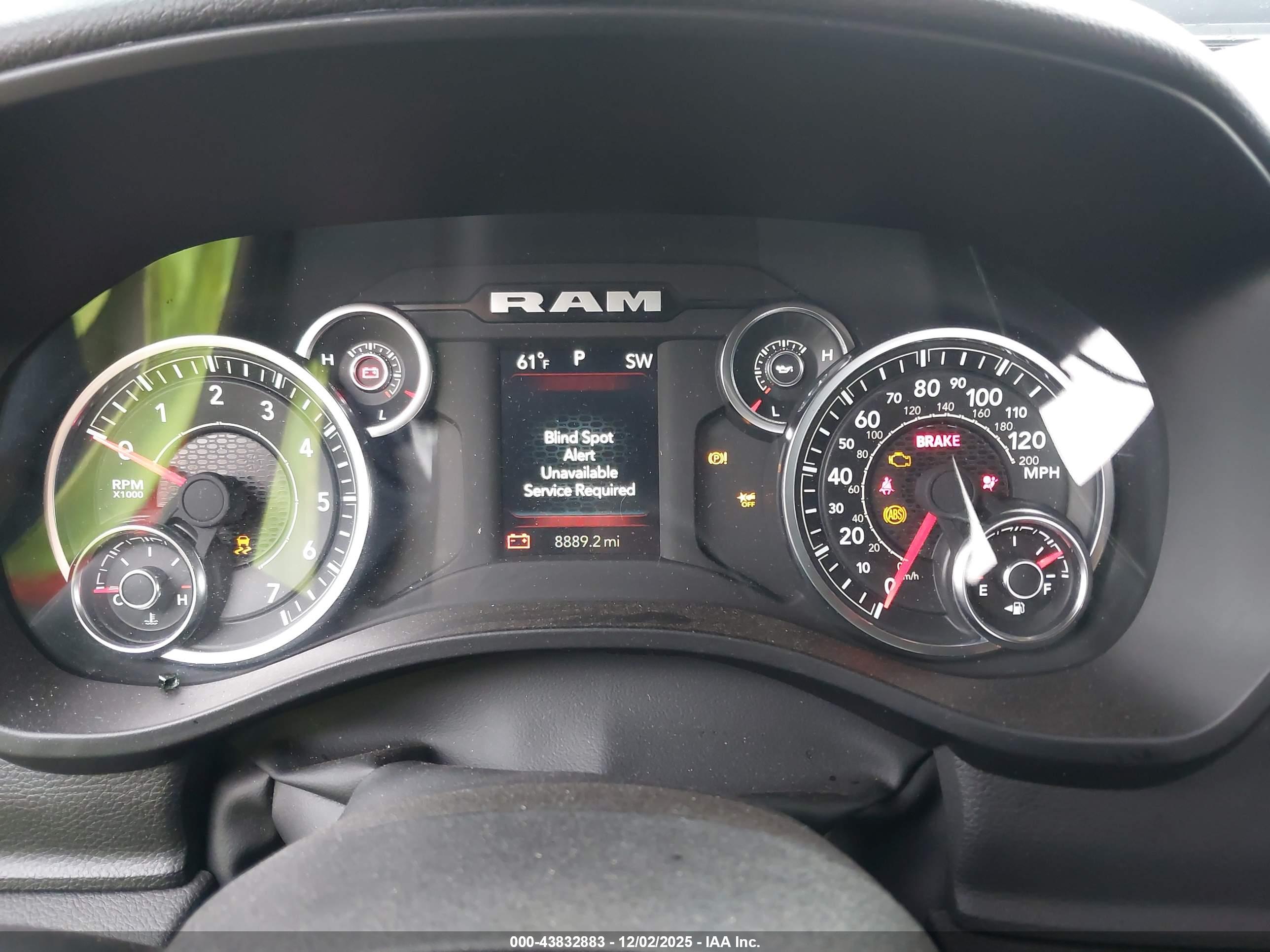 RAM 1500 image 7