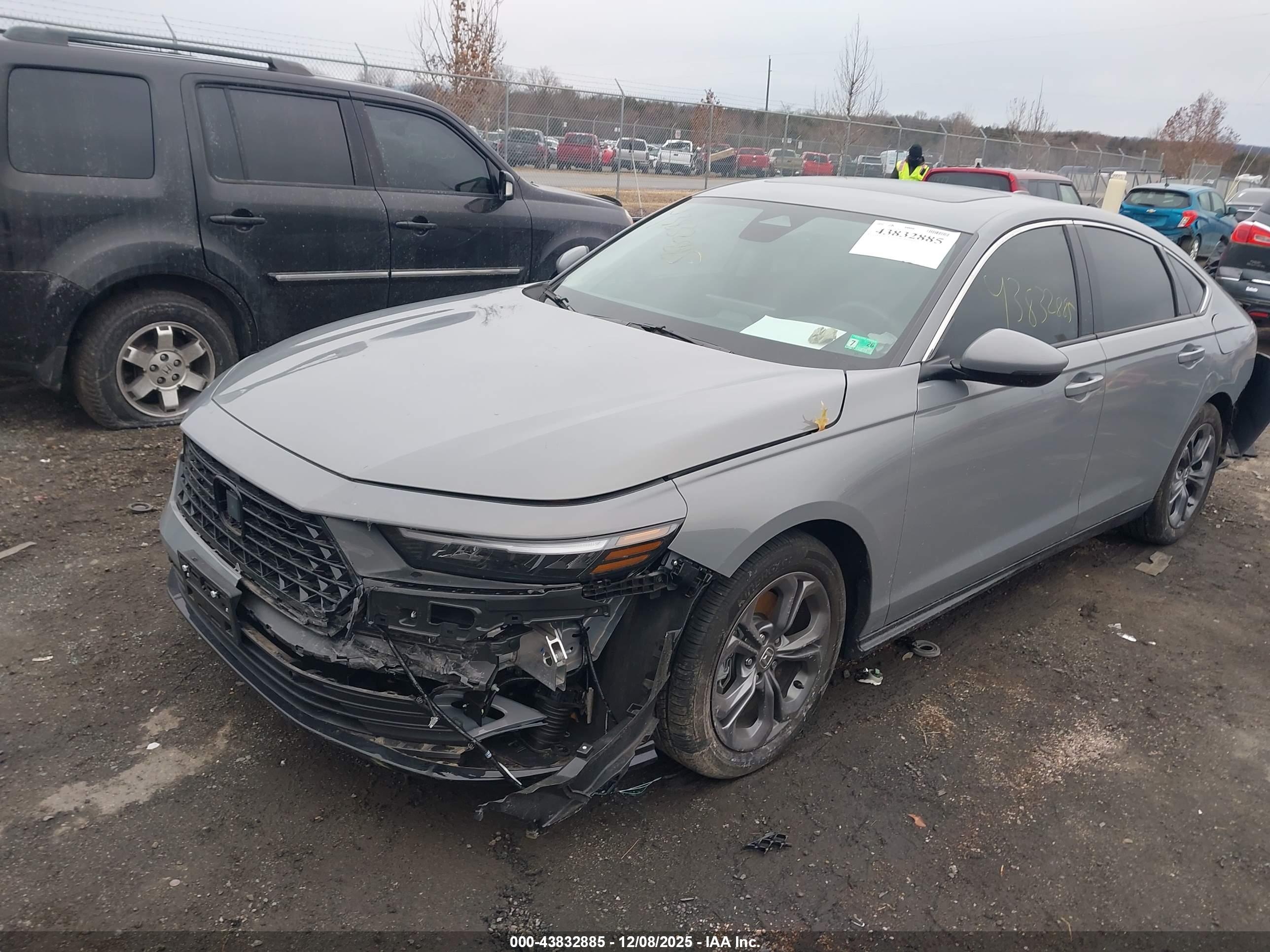 HONDA ACCORD image 2