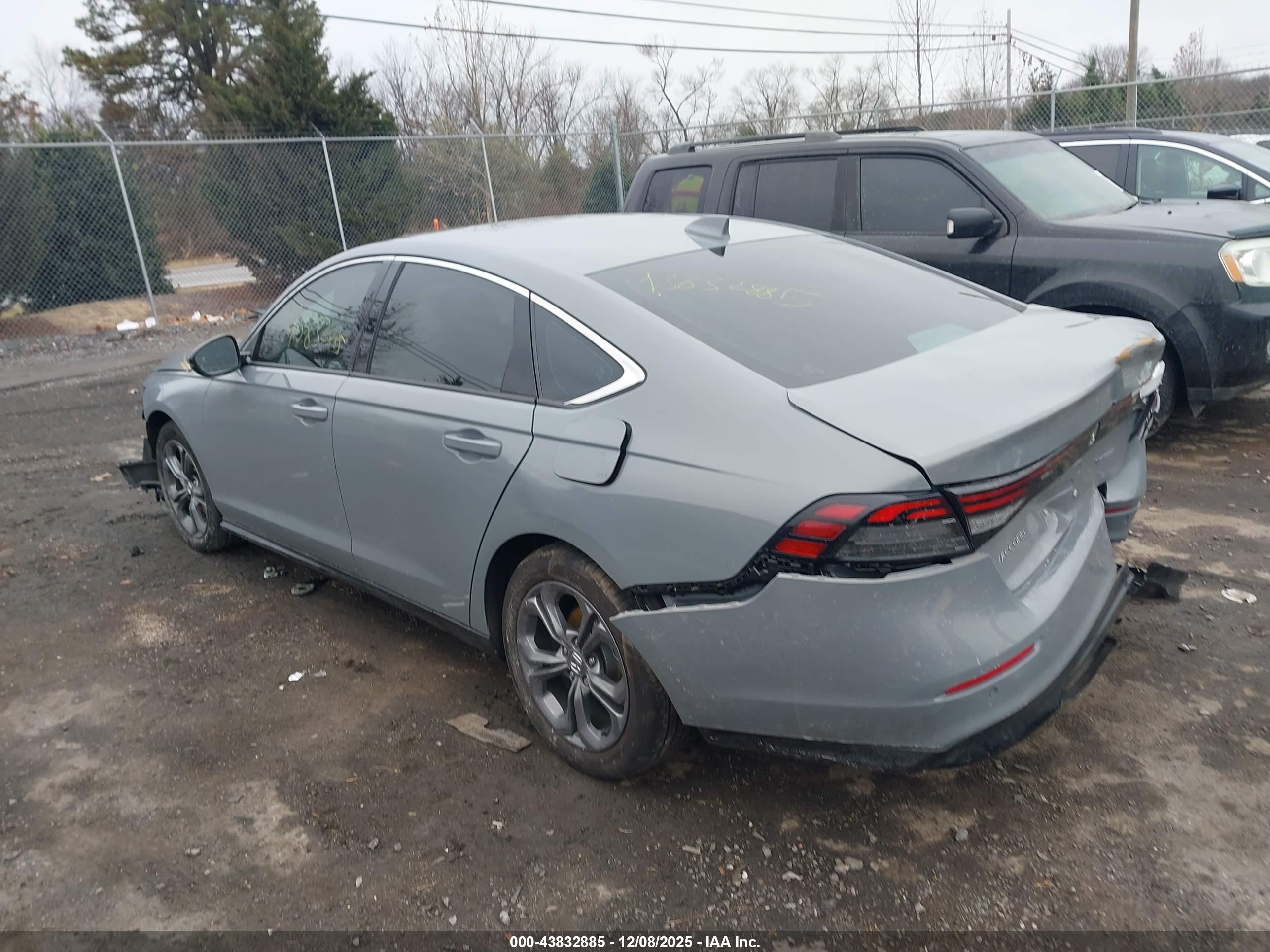 HONDA ACCORD image 3