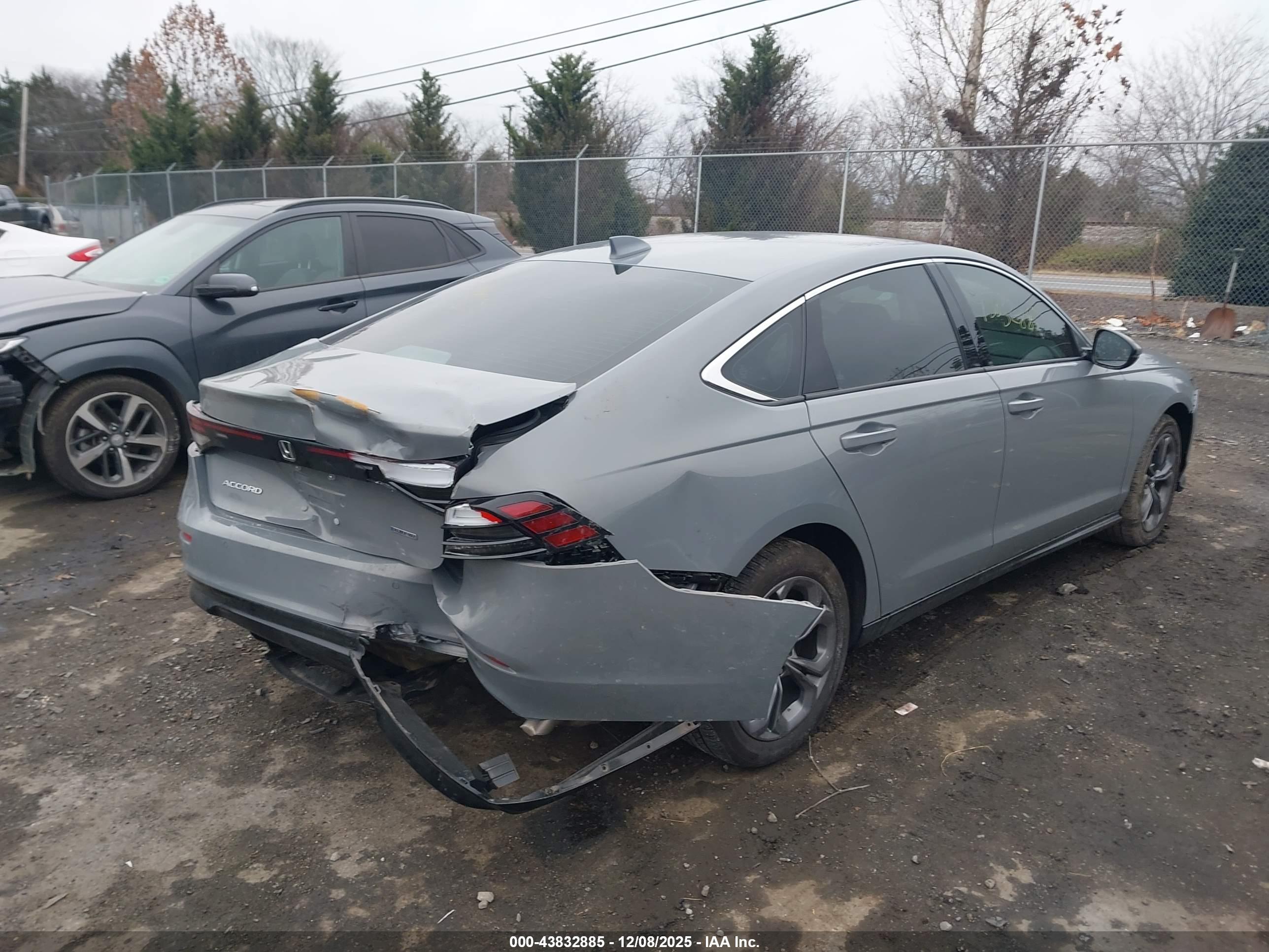 HONDA ACCORD image 4