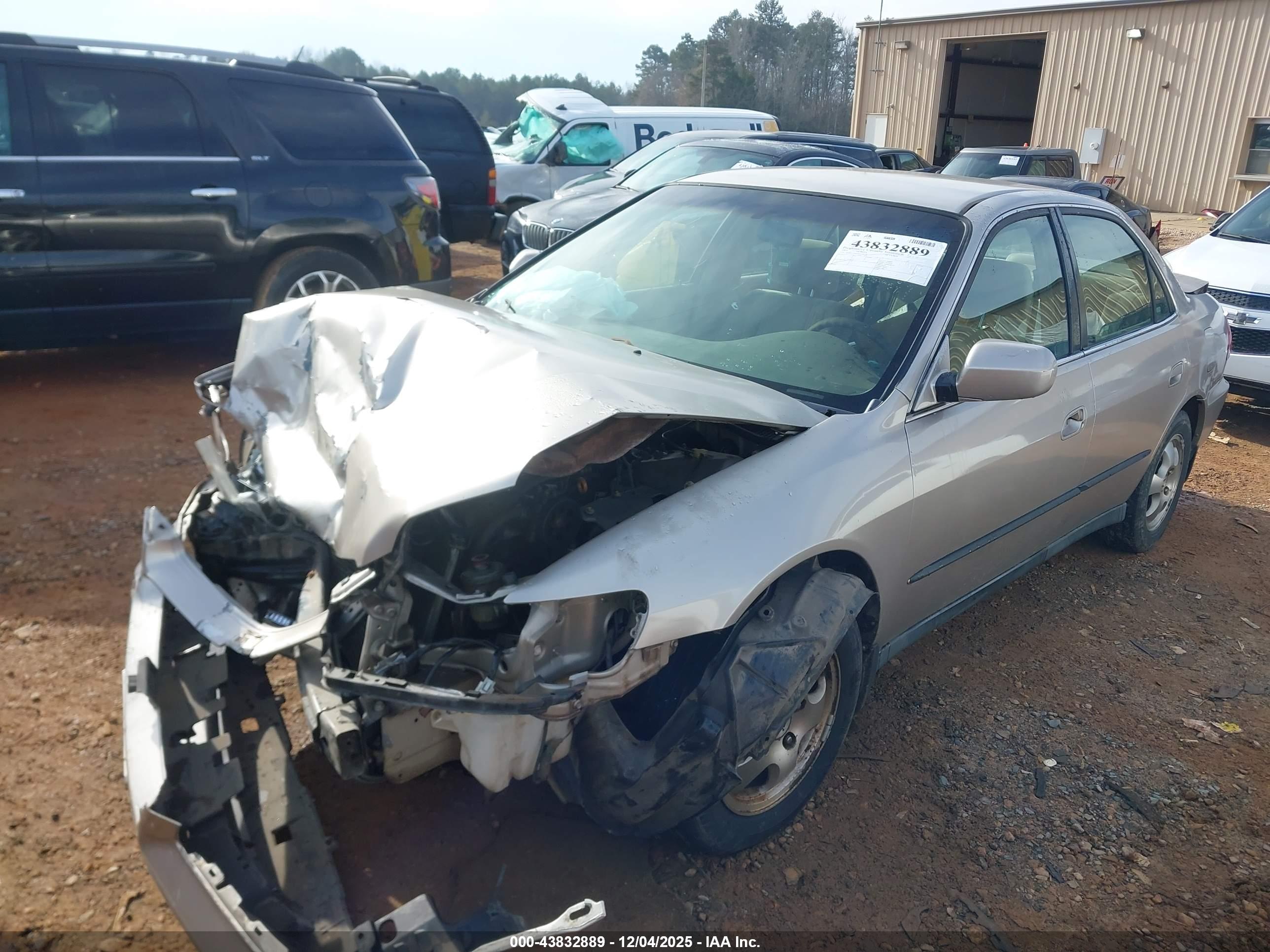 HONDA ACCORD image 2