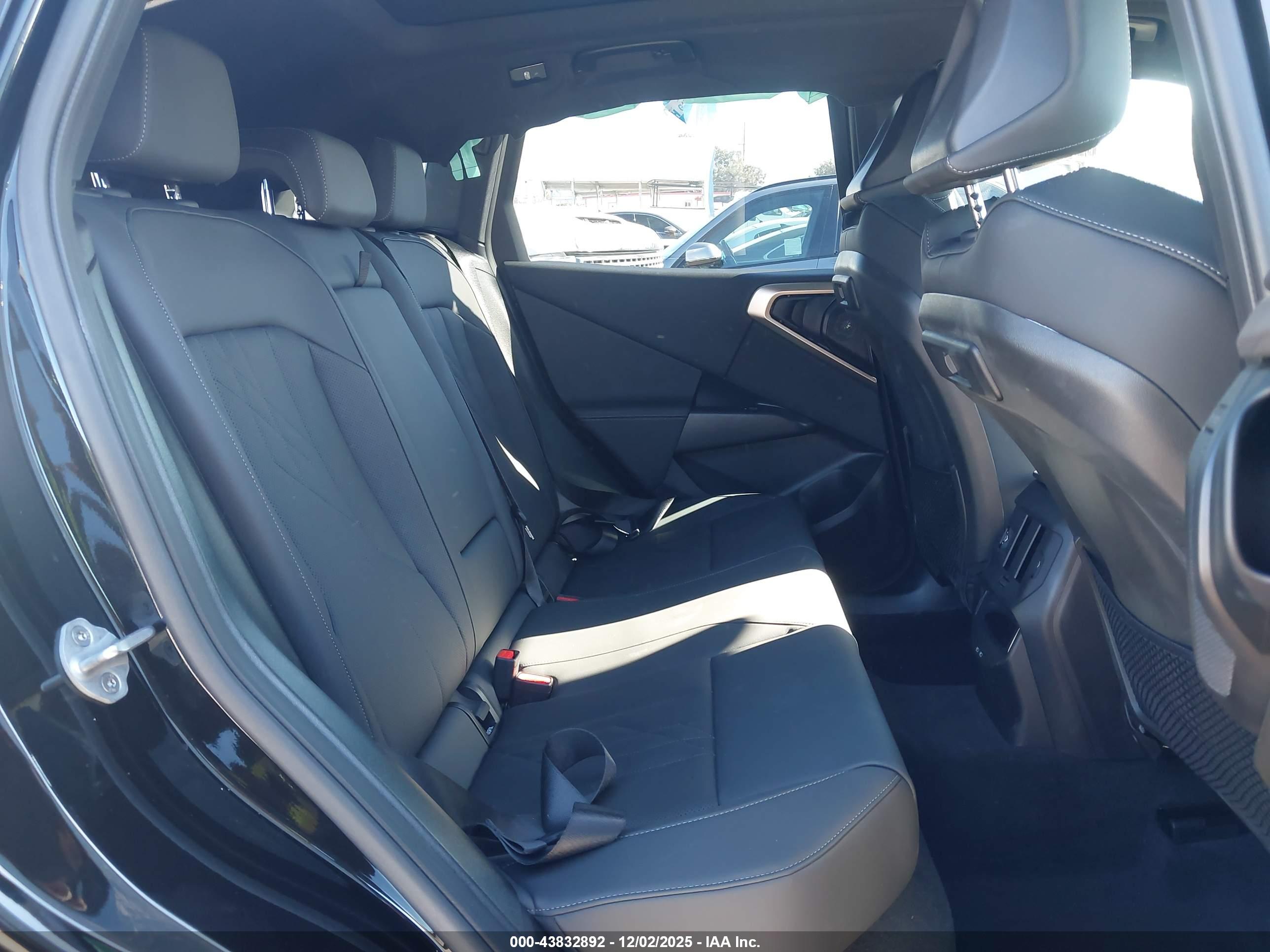 BMW X3 image 8