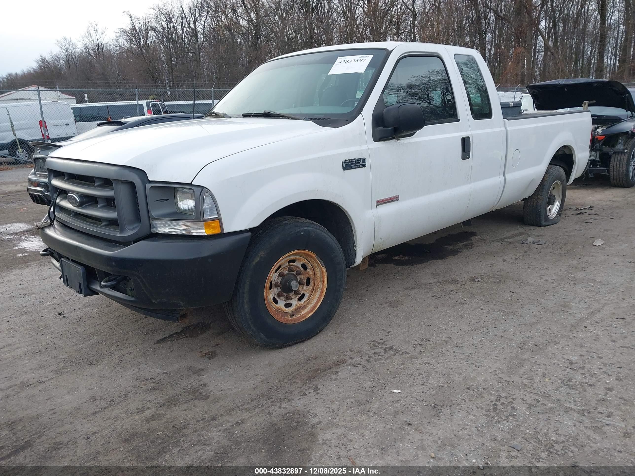FORD F-250 image 2