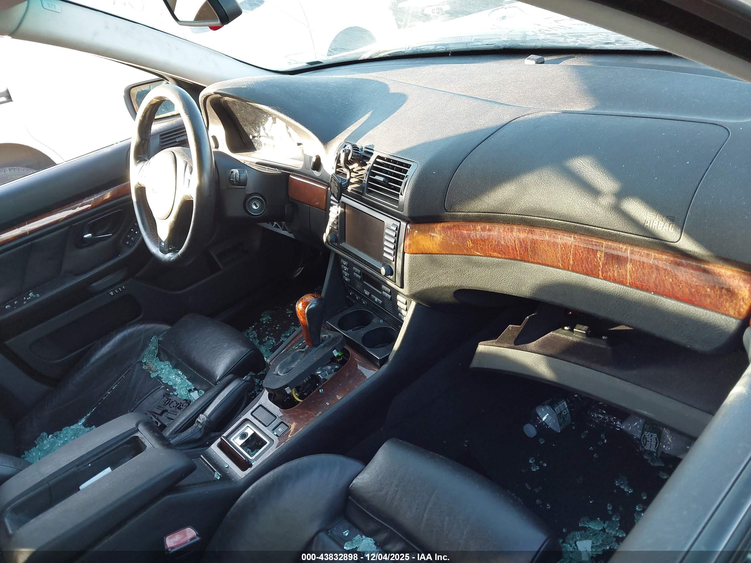 BMW 530IA image 5