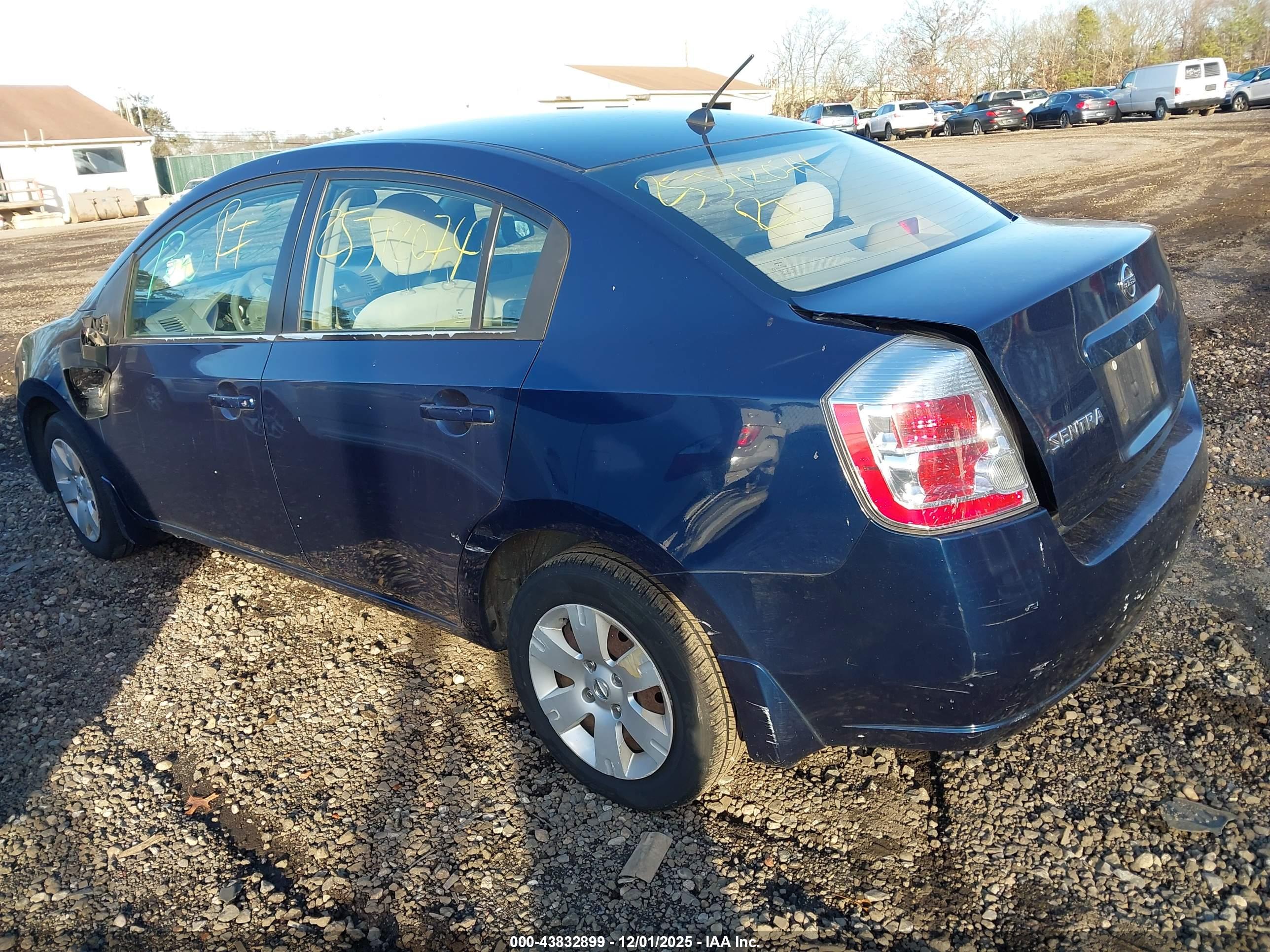 NISSAN SENTRA image 3