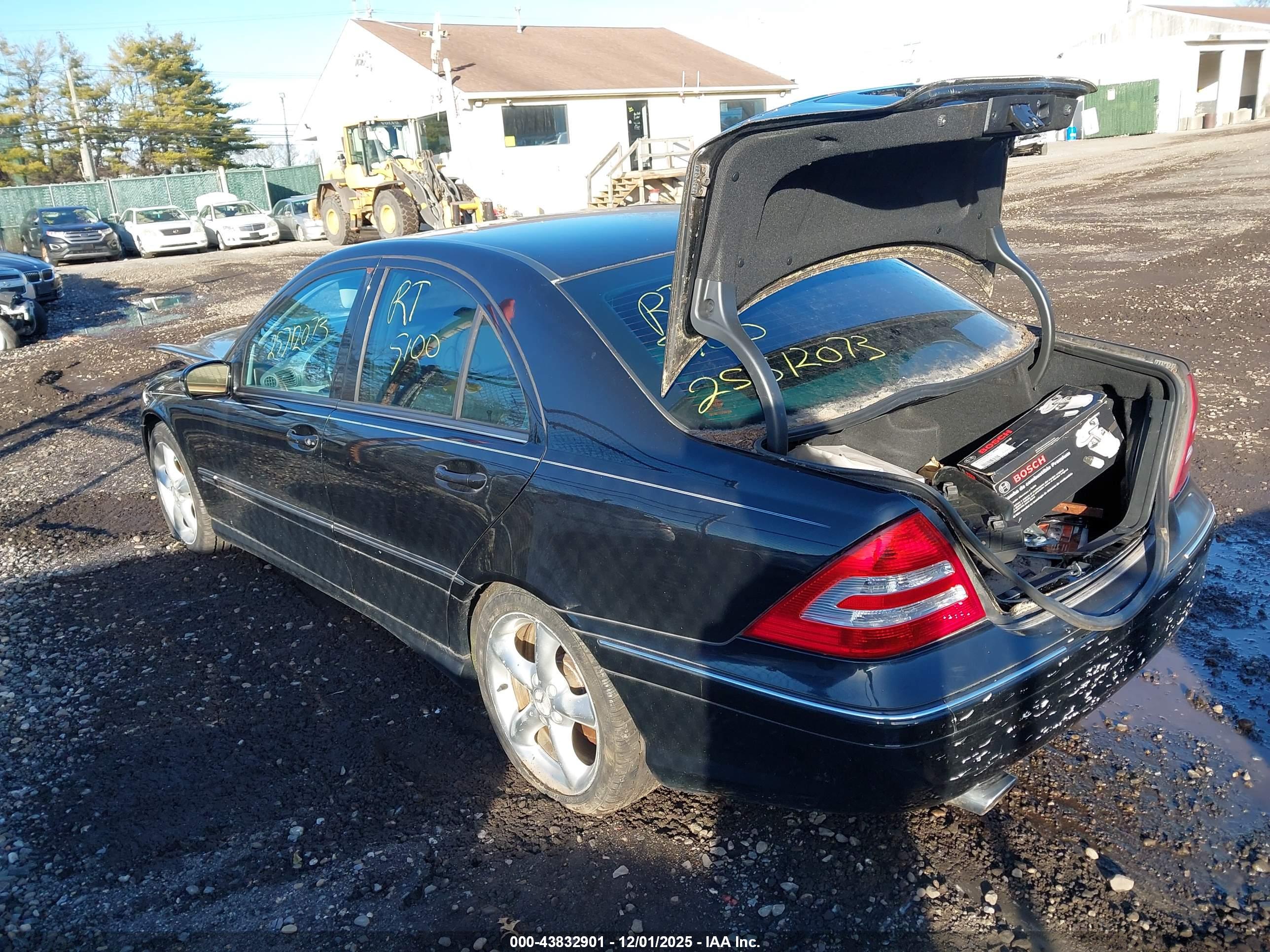 MERCEDES-BENZ C image 3