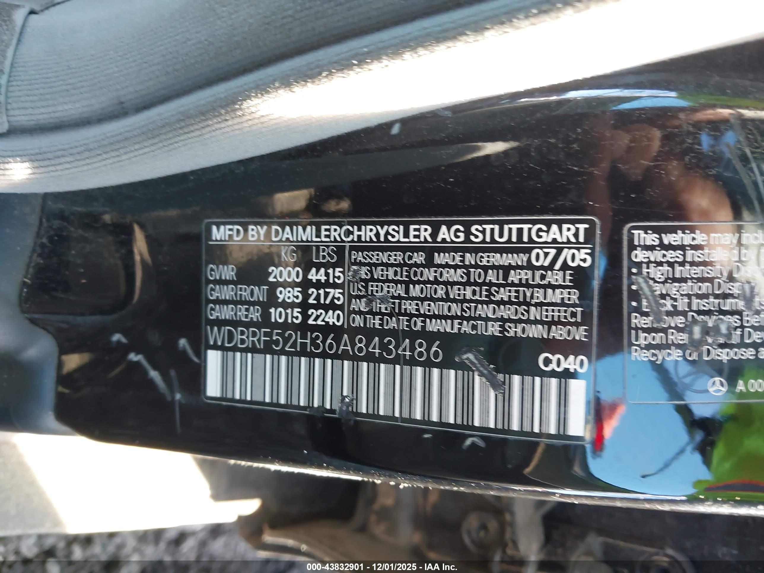 MERCEDES-BENZ C image 9