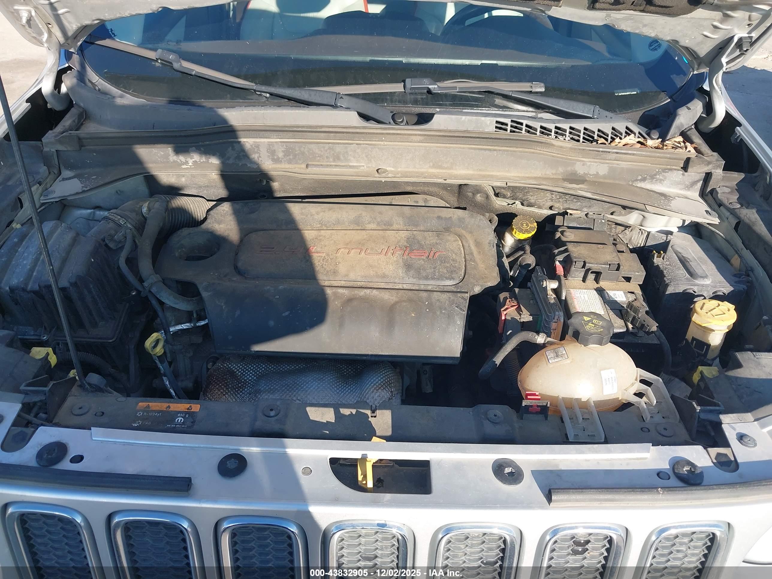 JEEP RENEGADE image 10