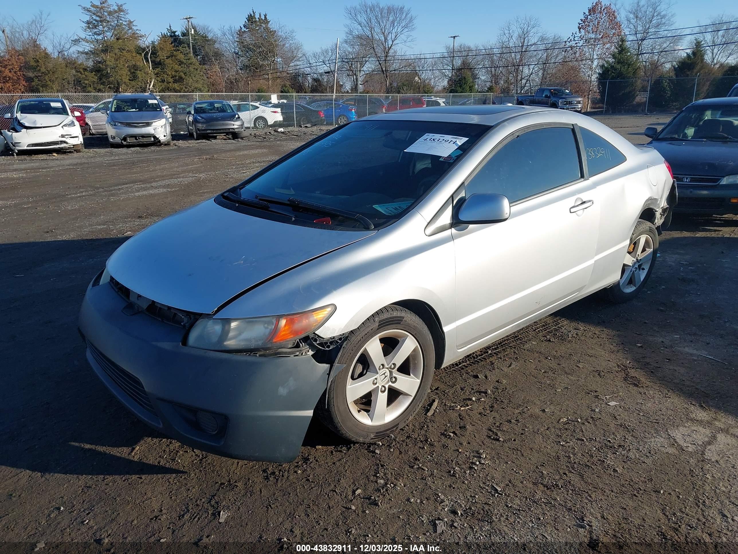 HONDA CIVIC image 2