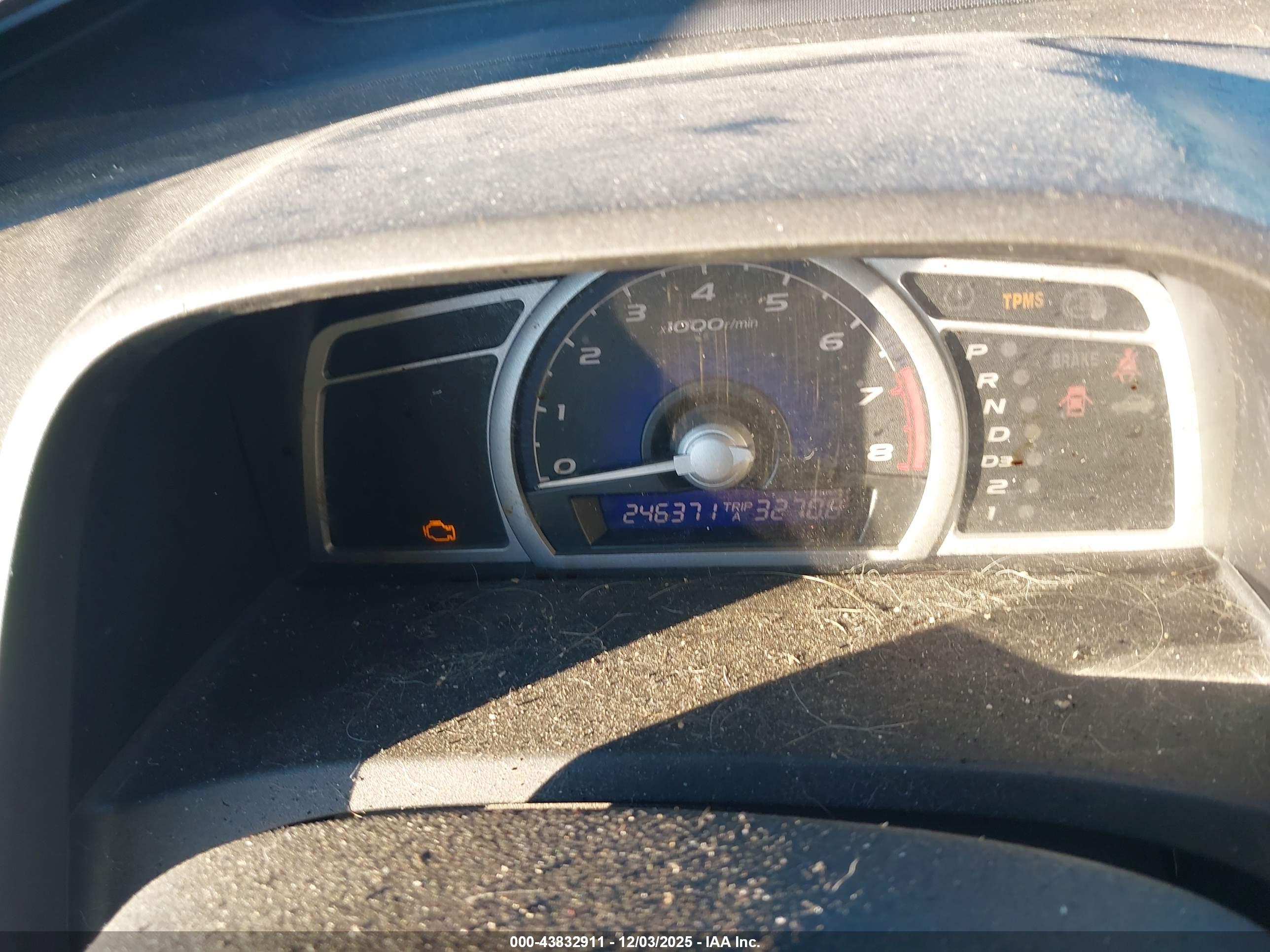 HONDA CIVIC image 7