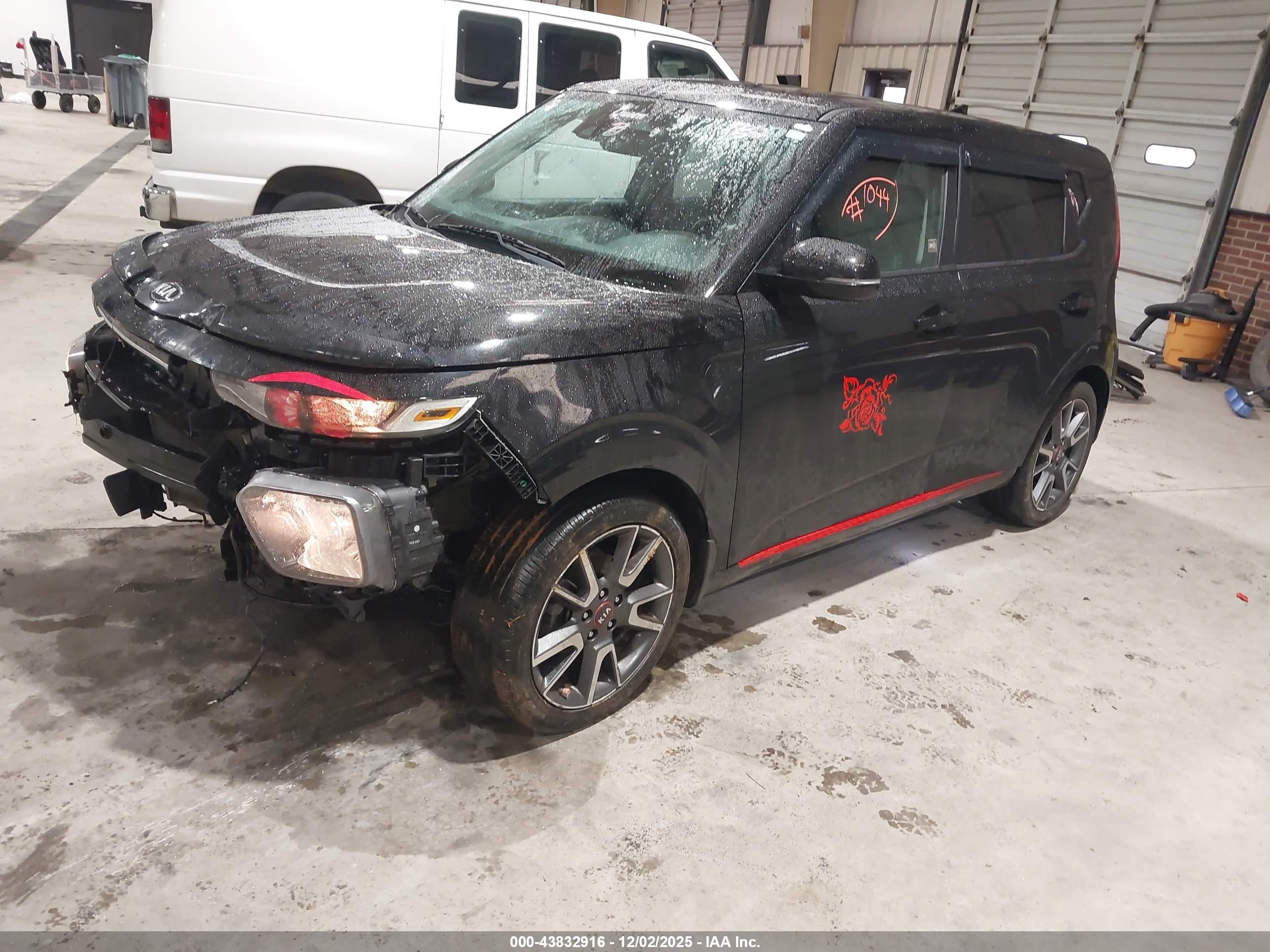 KIA SOUL image 2