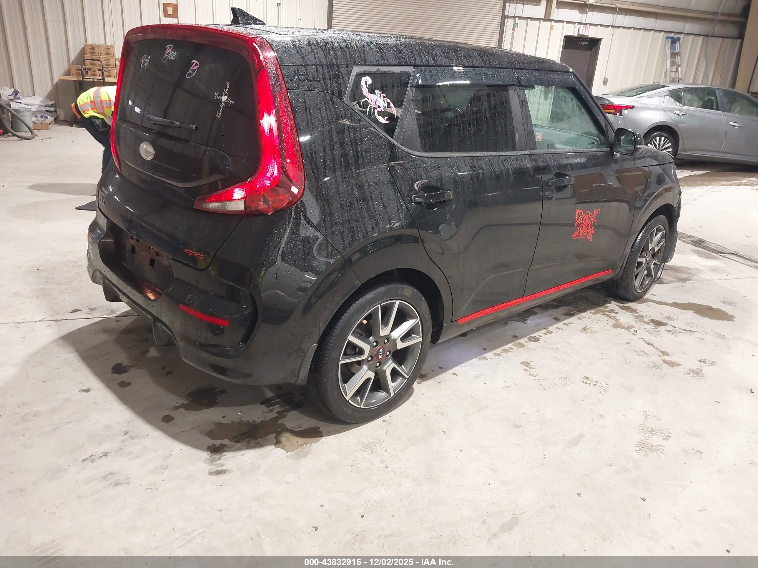 KIA SOUL image 4