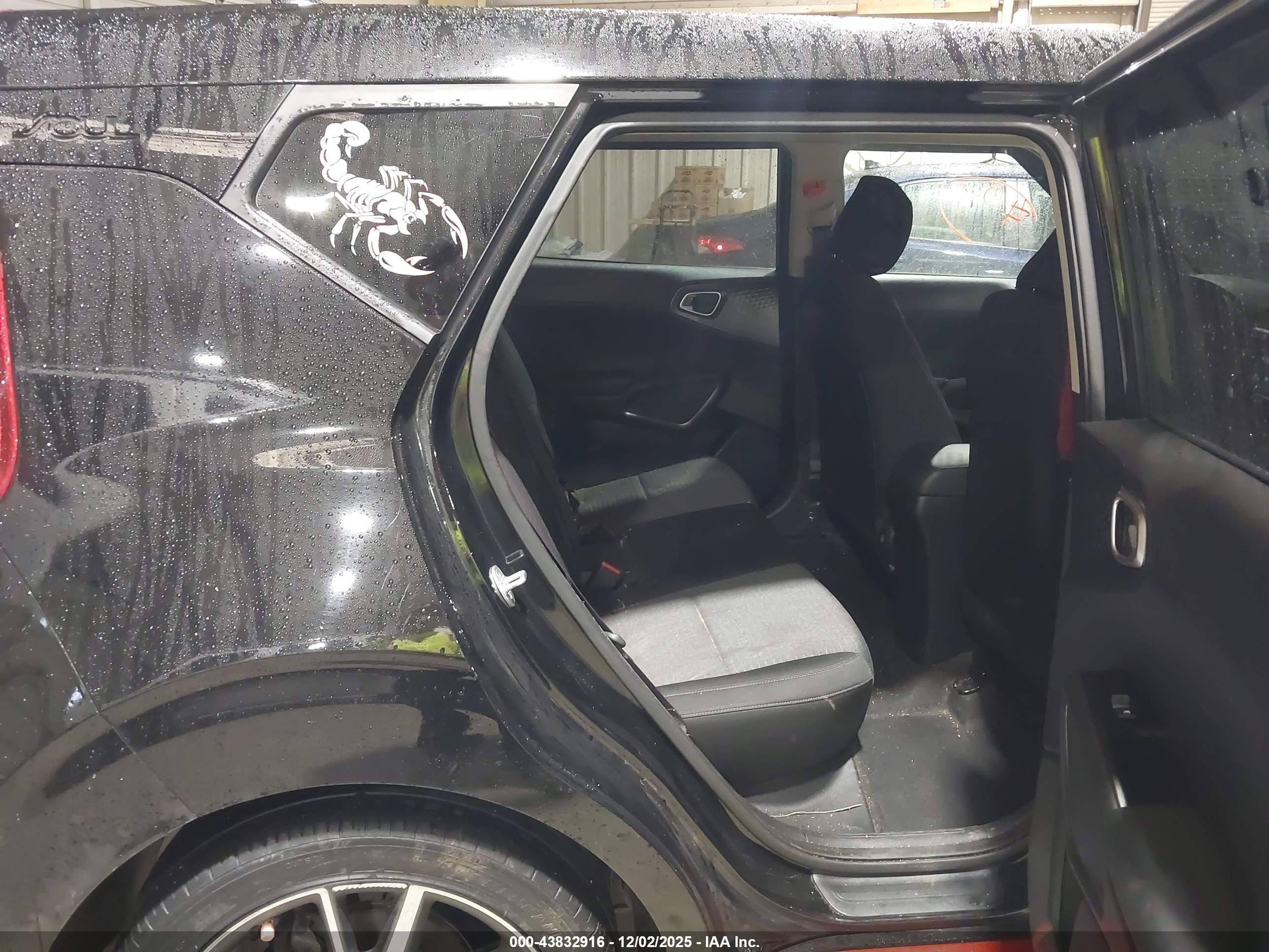 KIA SOUL image 8