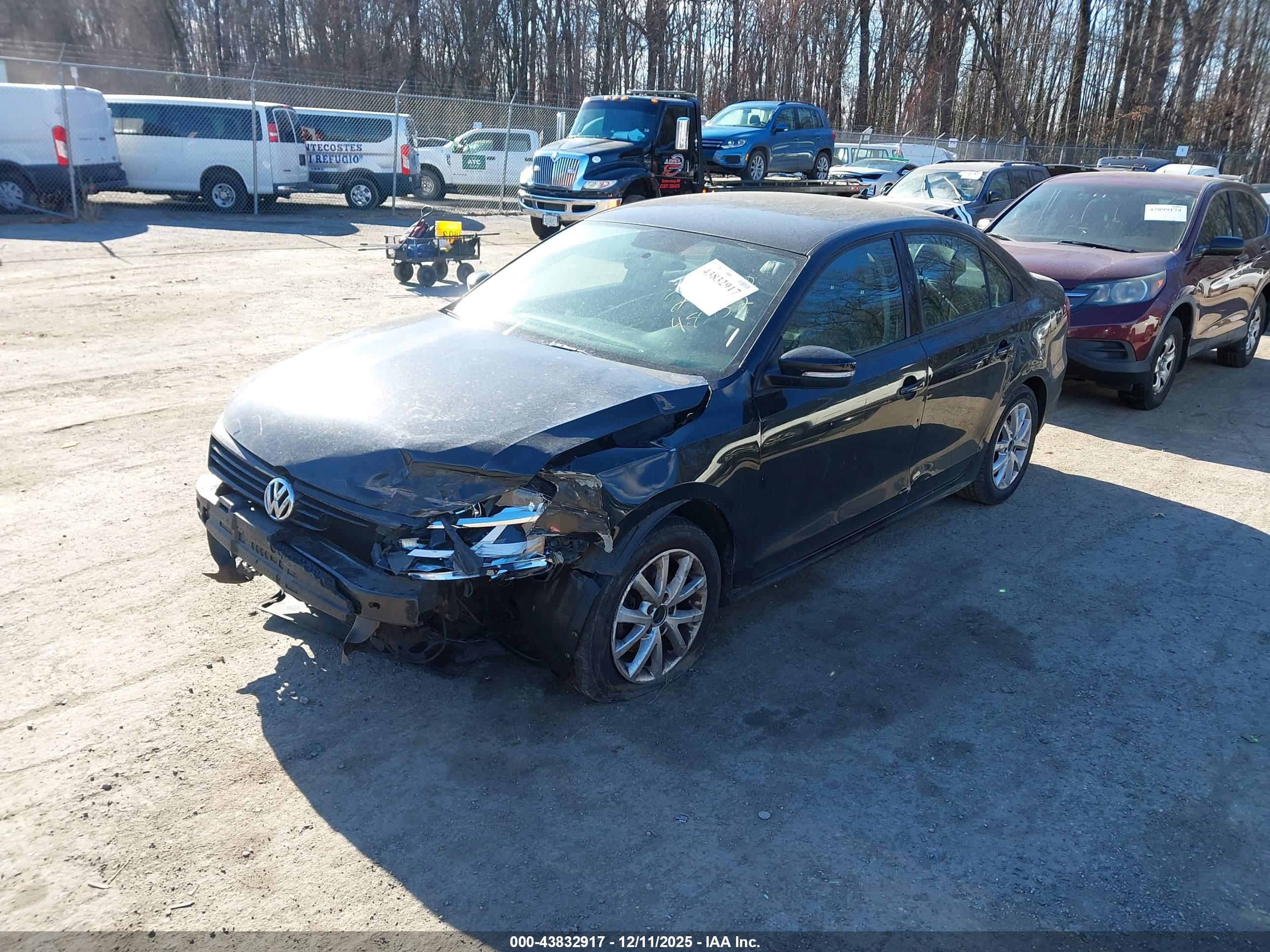 VOLKSWAGEN JETTA image 2