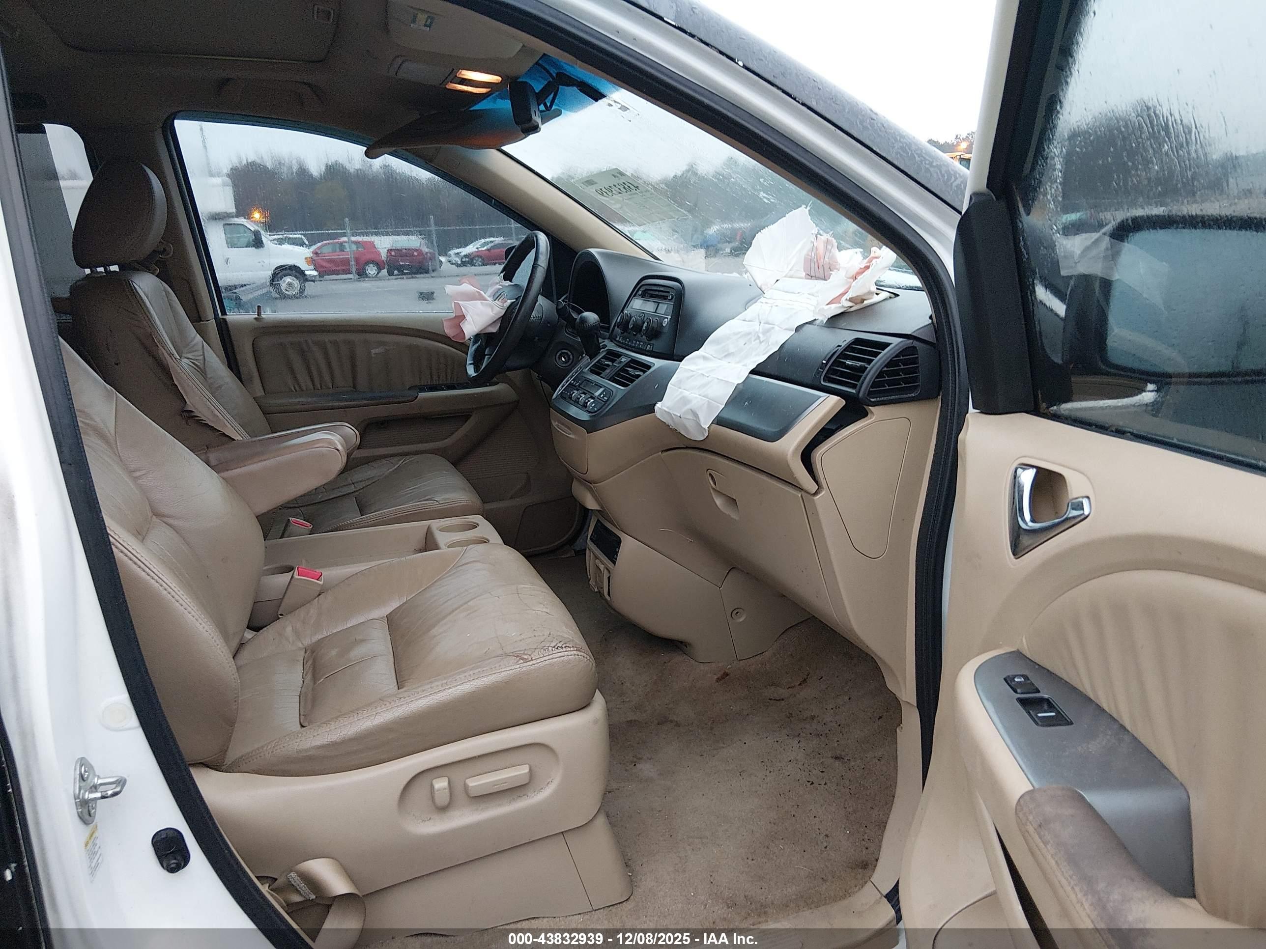 HONDA ODYSSEY image 5