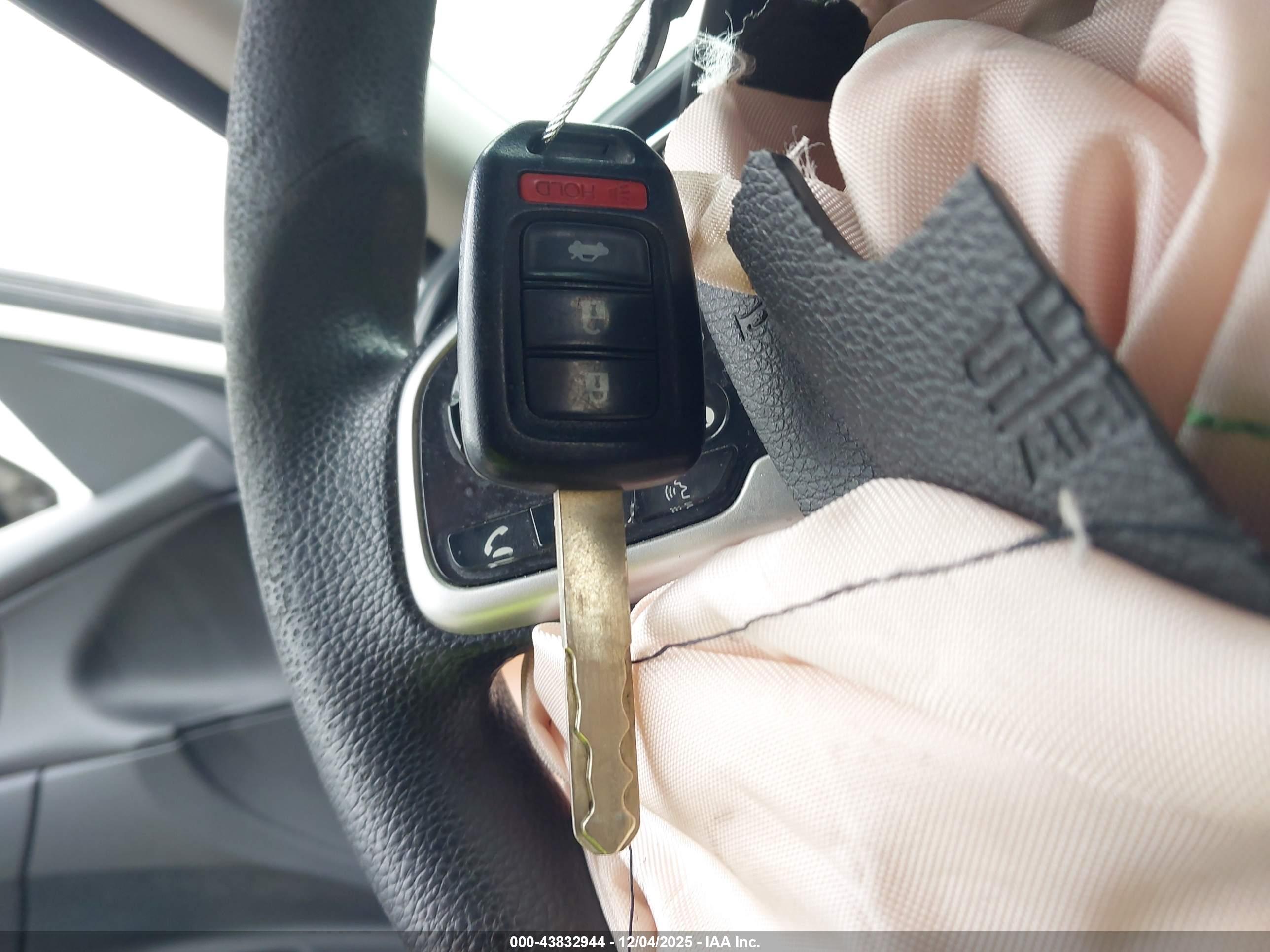 HONDA CIVIC image 11