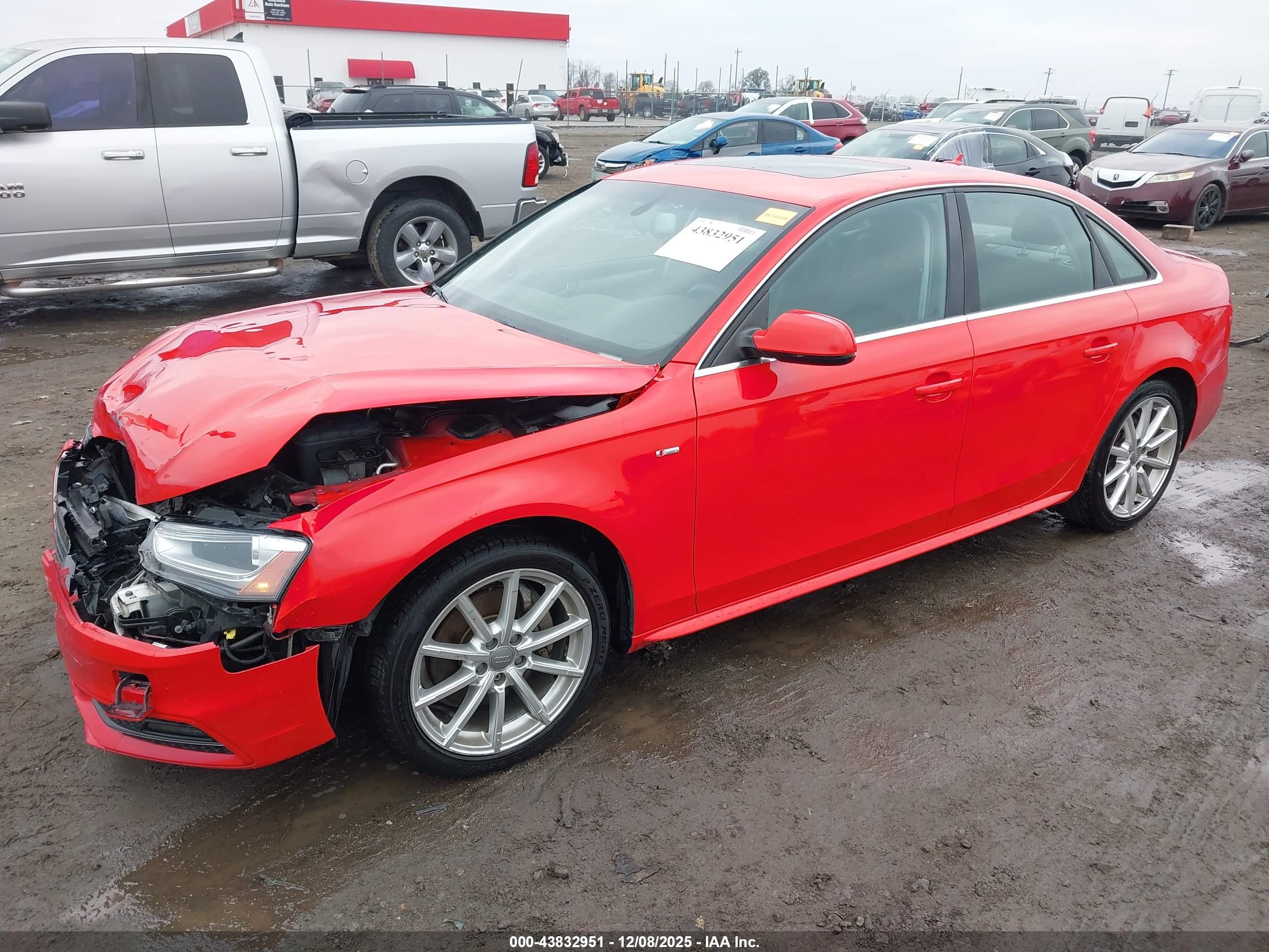 AUDI A4 image 2