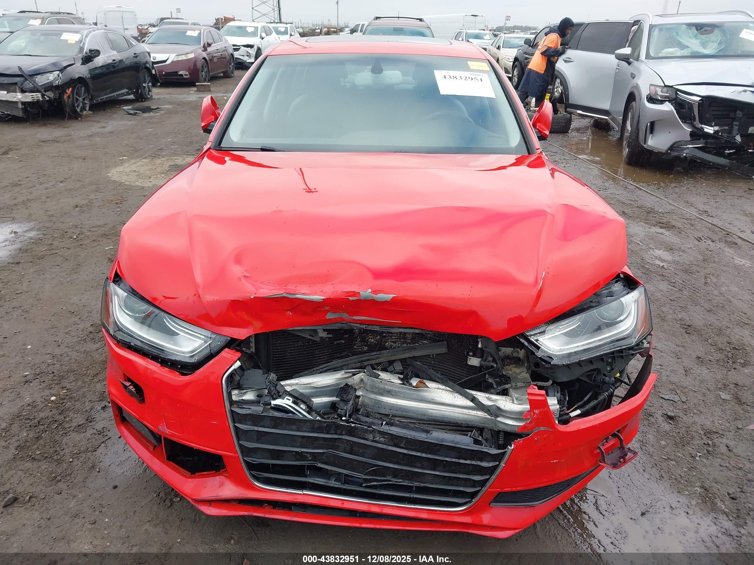 AUDI A4 image 6