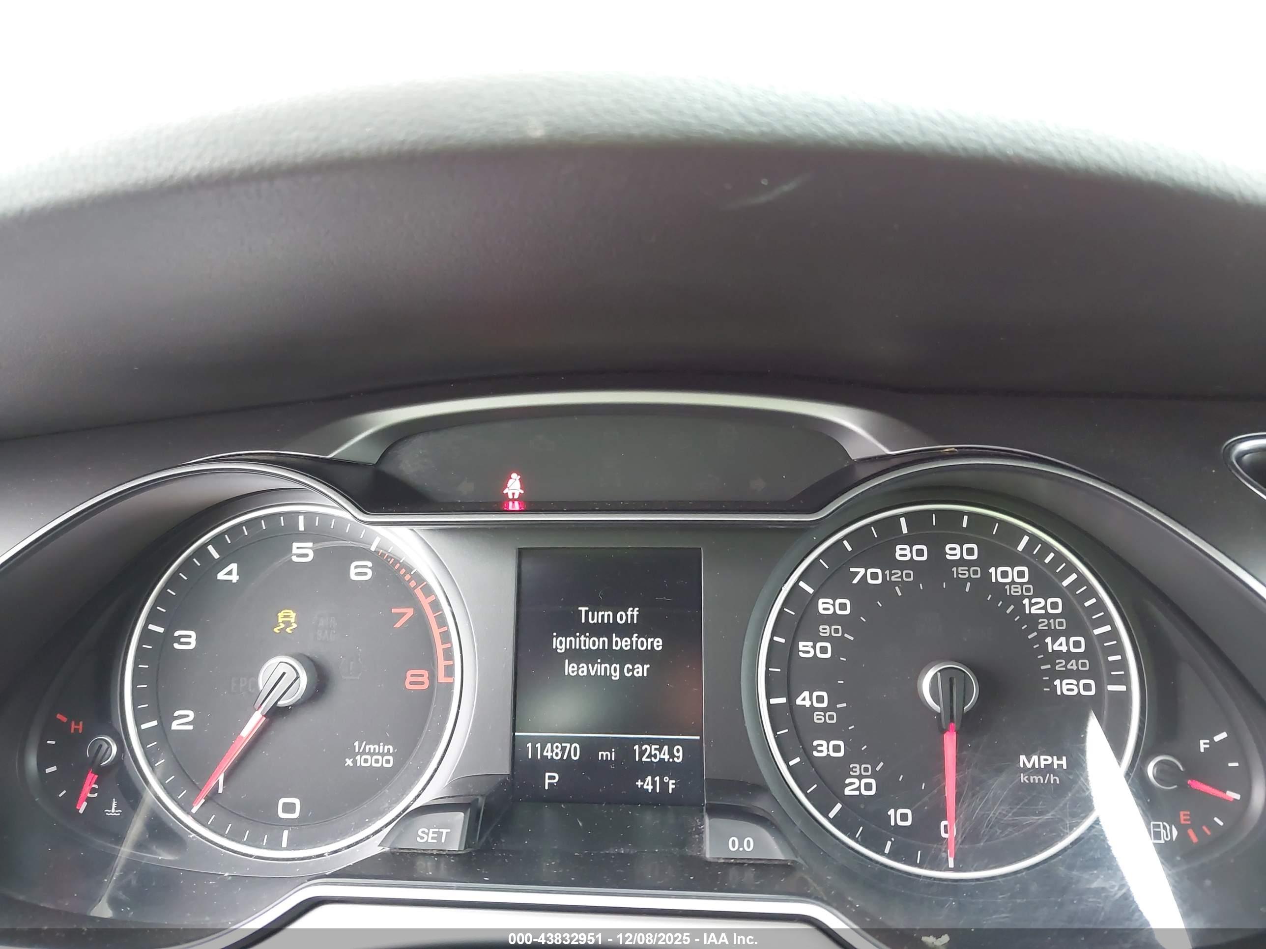 AUDI A4 image 7