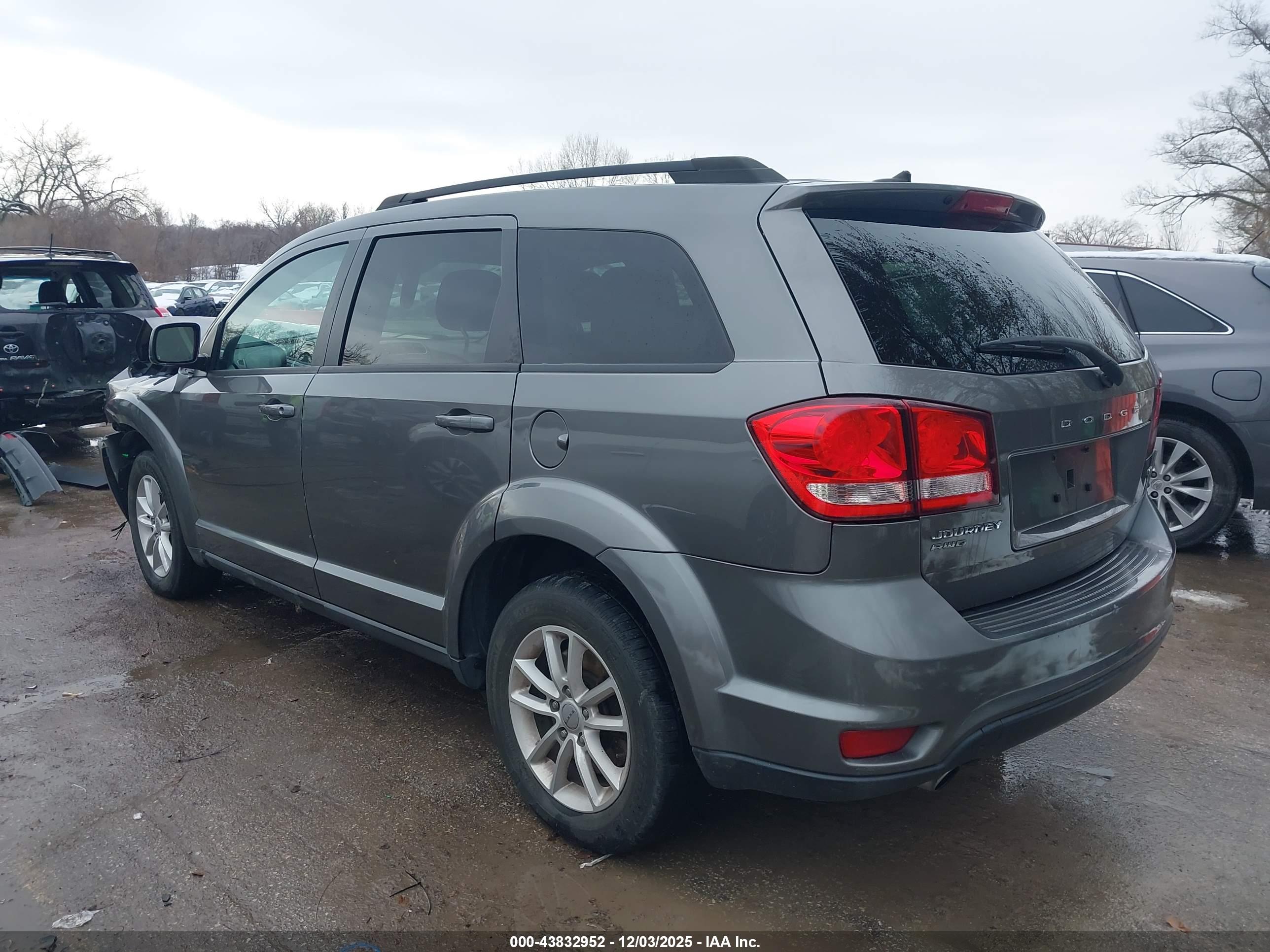 DODGE JOURNEY image 3