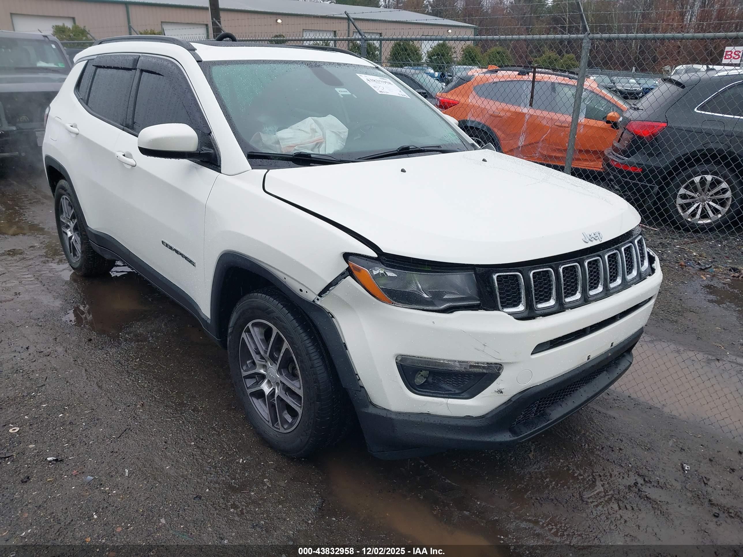 JEEP COMPASS image 6