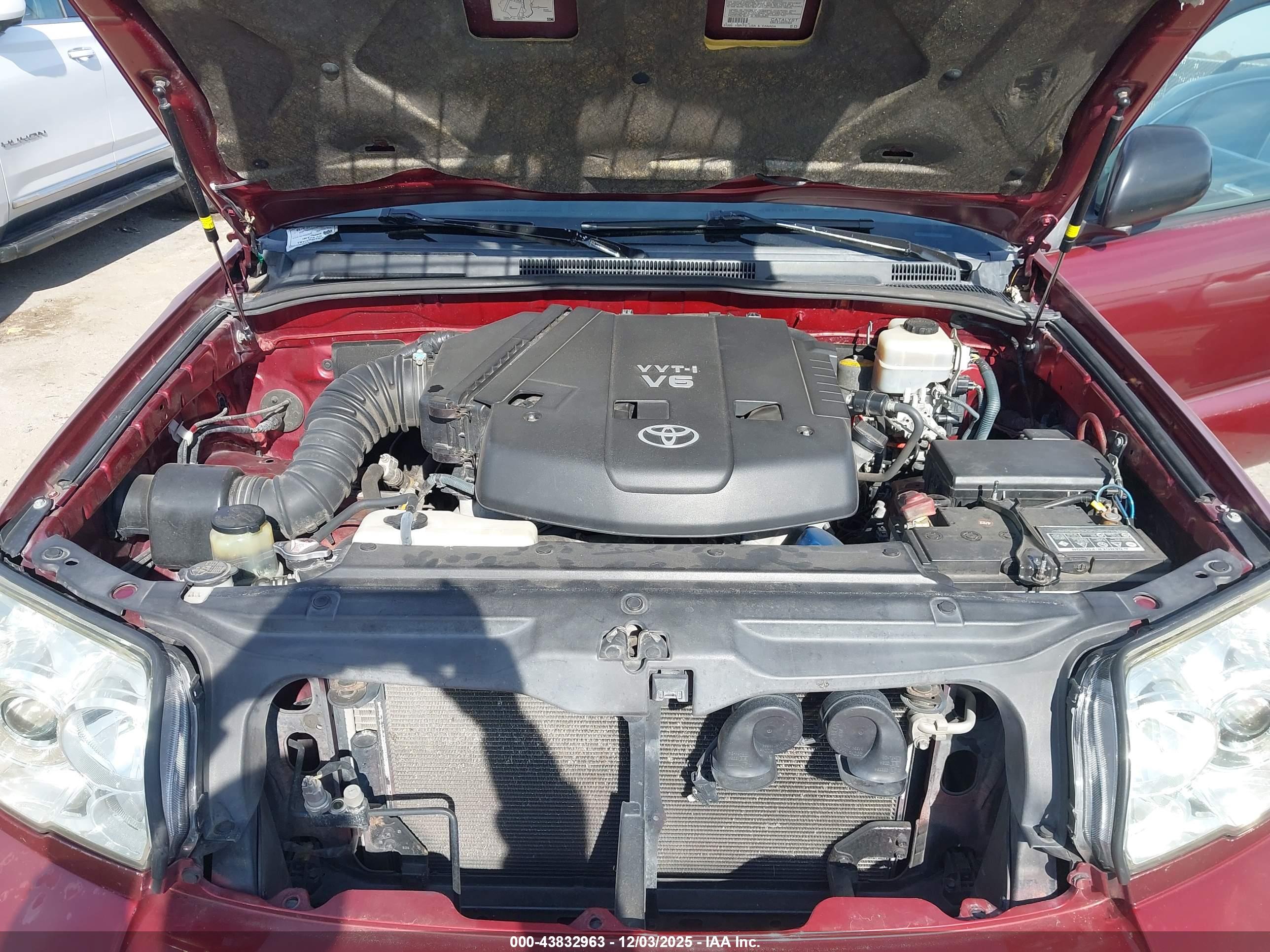 TOYOTA 4RUNNER image 10