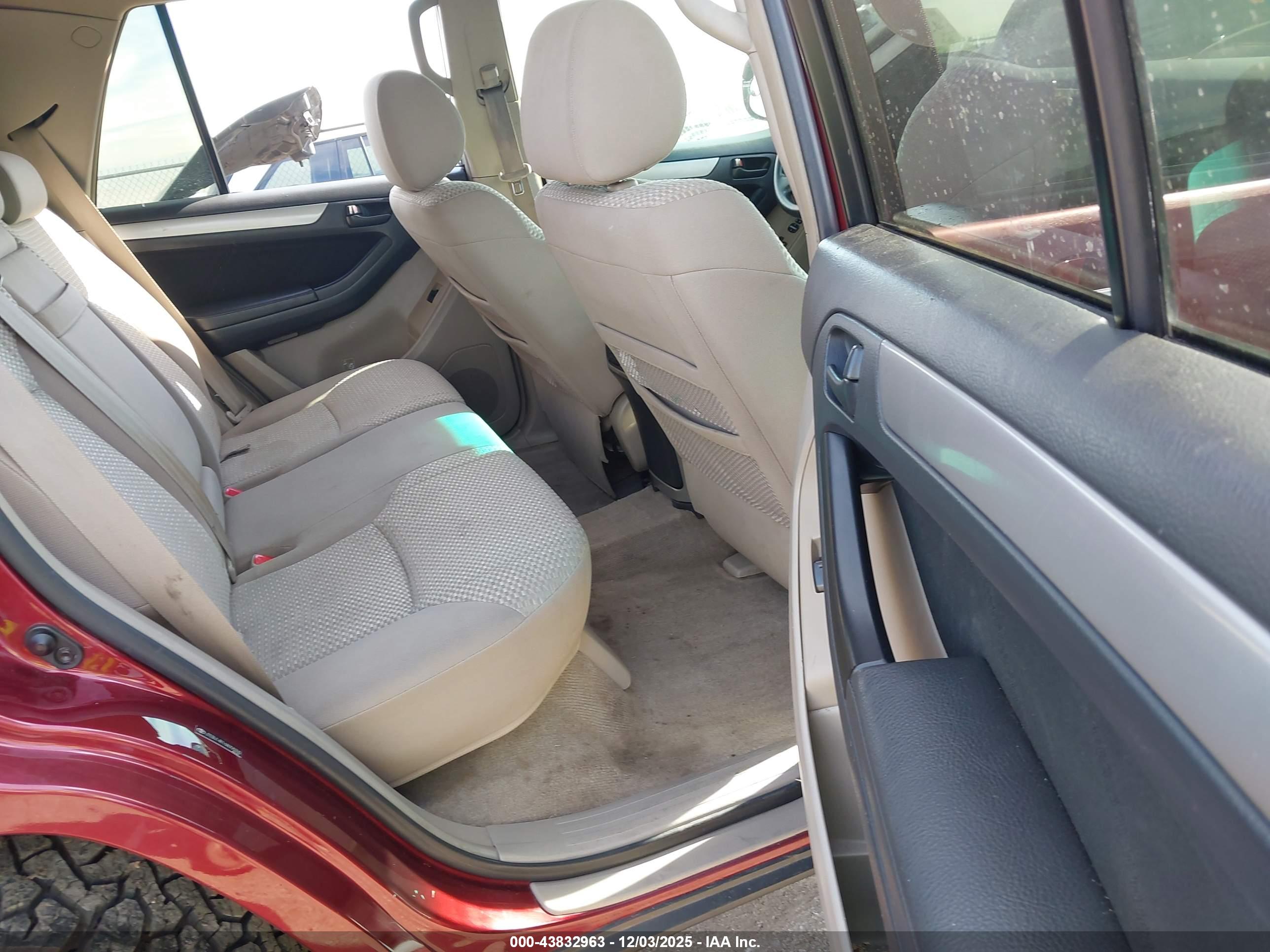 TOYOTA 4RUNNER image 8