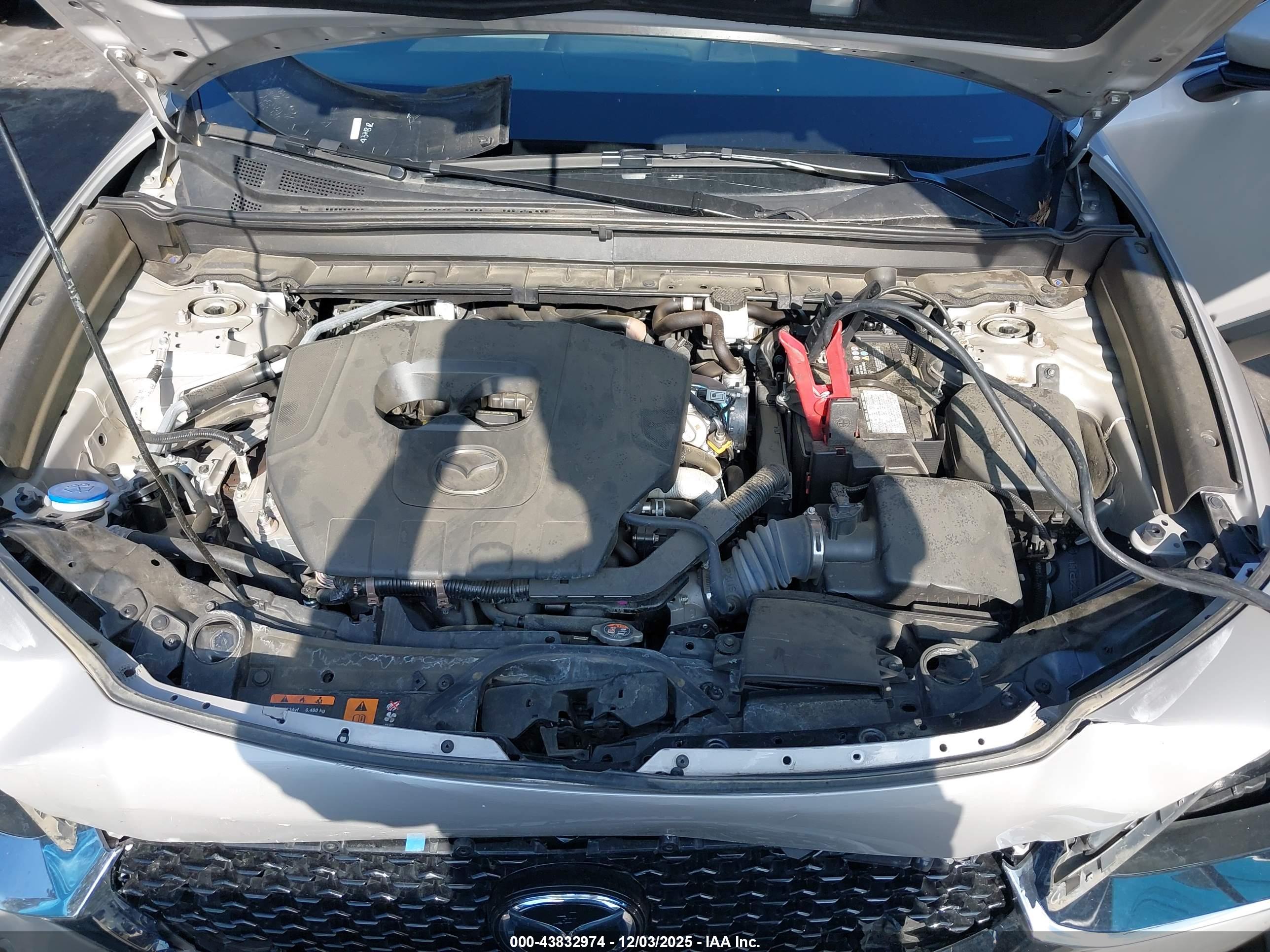 MAZDA CX-30 image 10