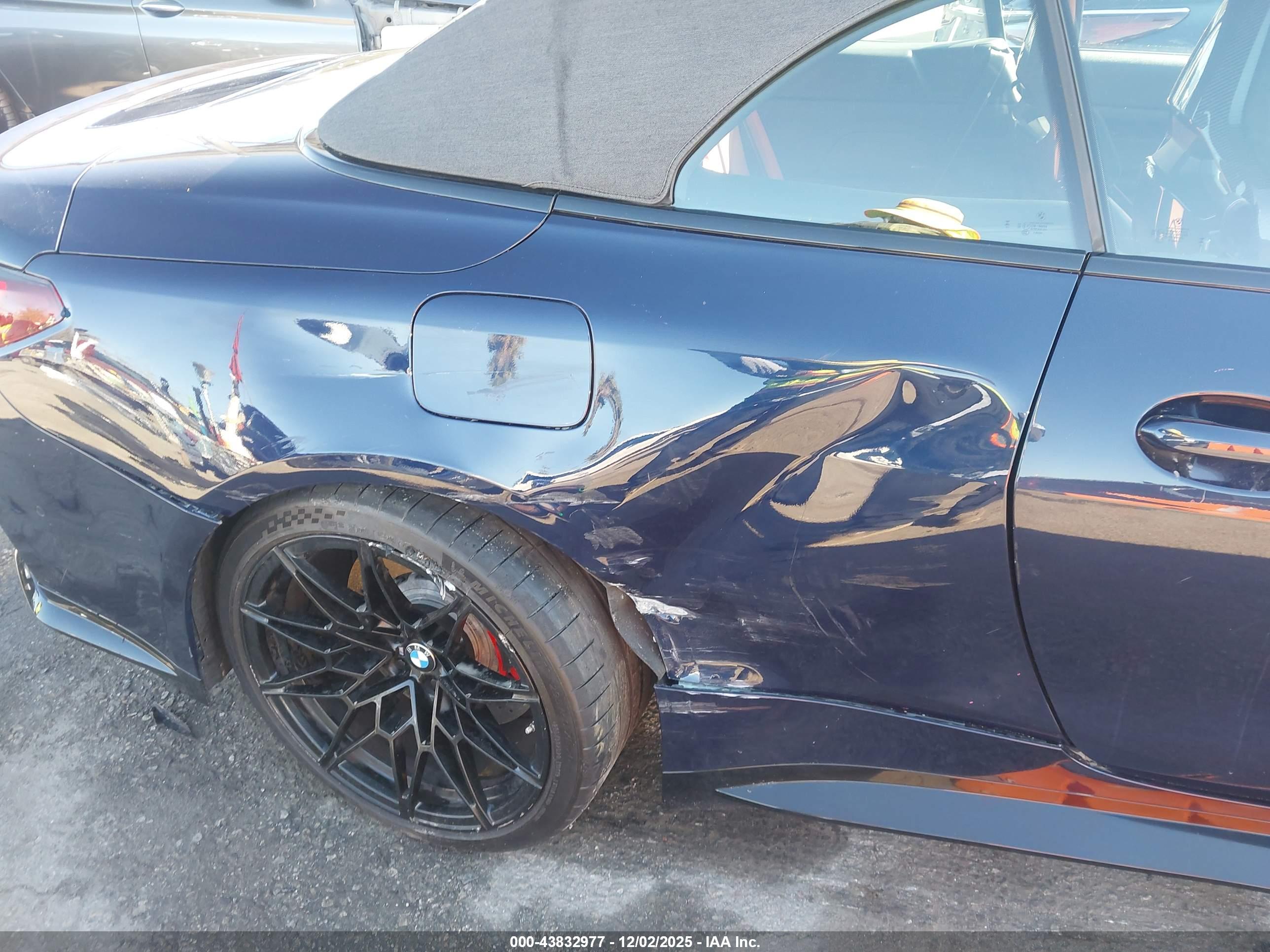 BMW M4 image 6