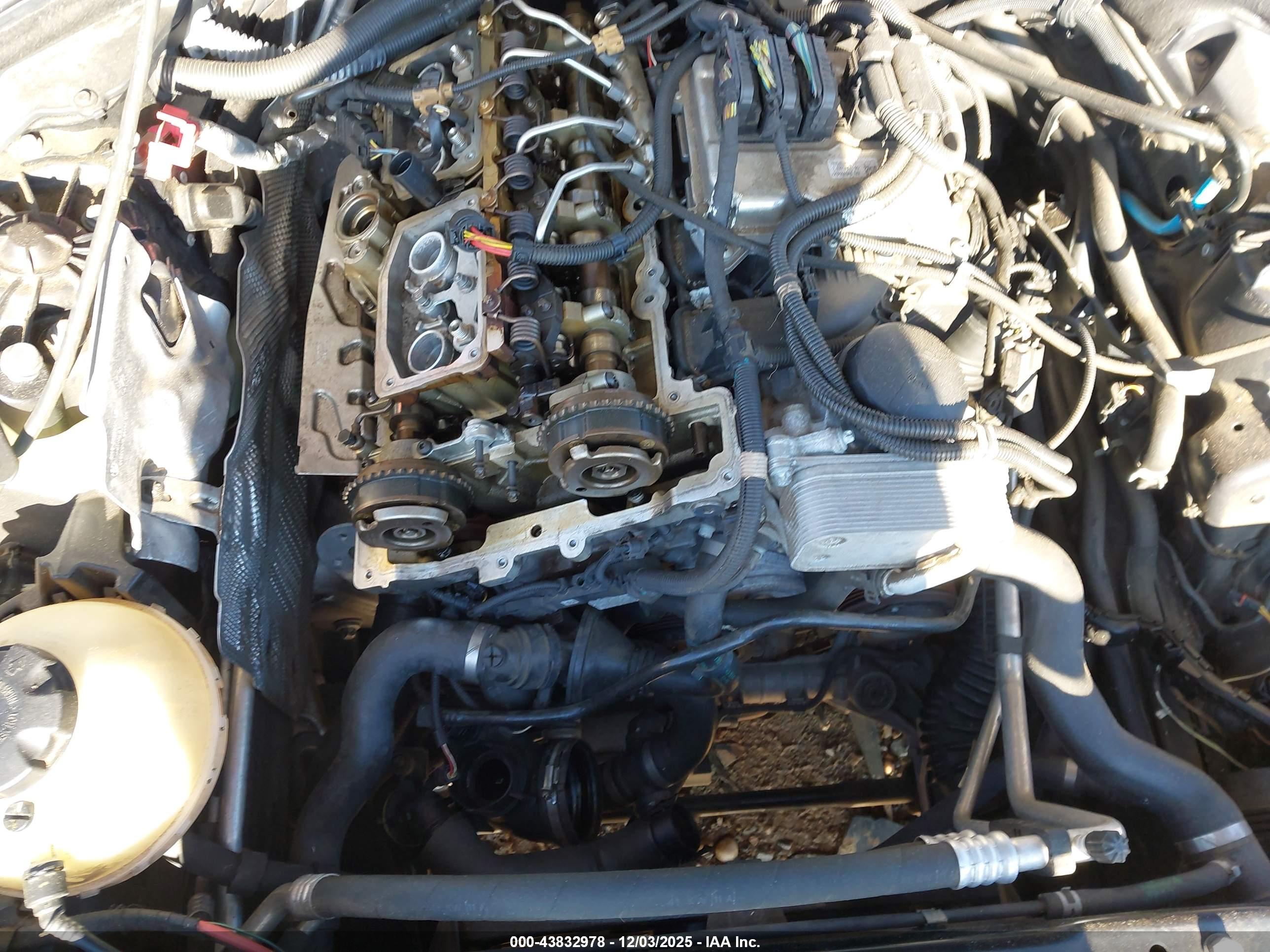 BMW 528I image 6