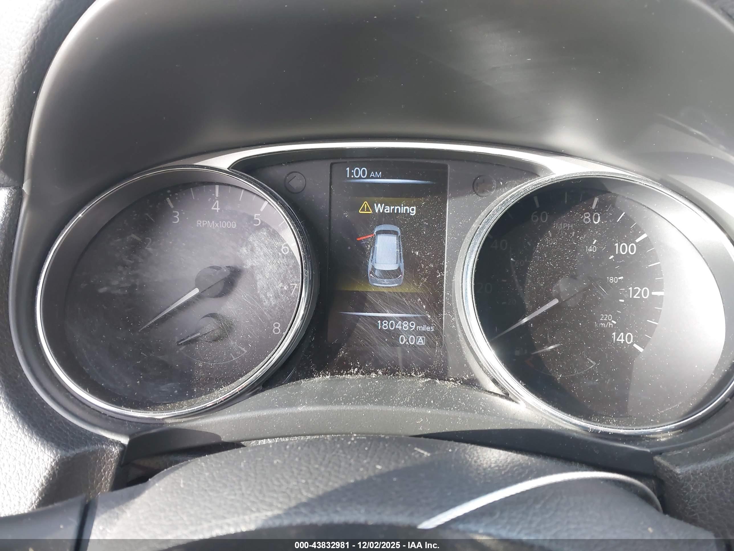 NISSAN ROGUE image 7