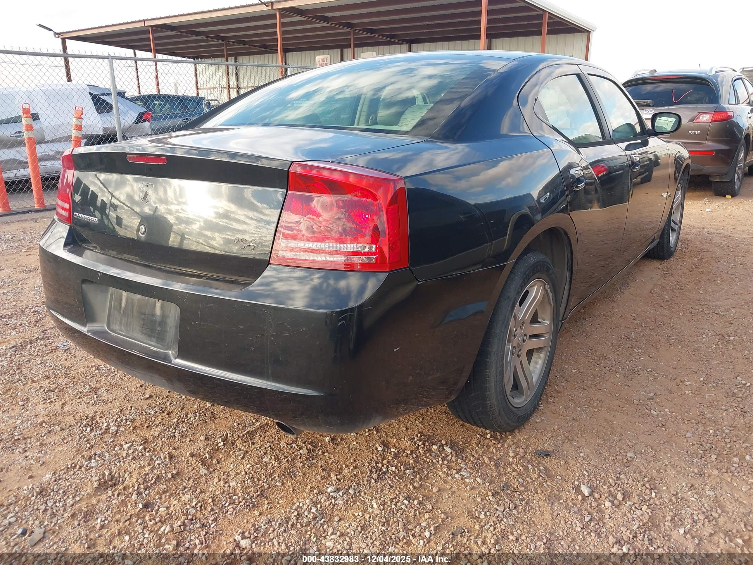 DODGE CHARGER image 4