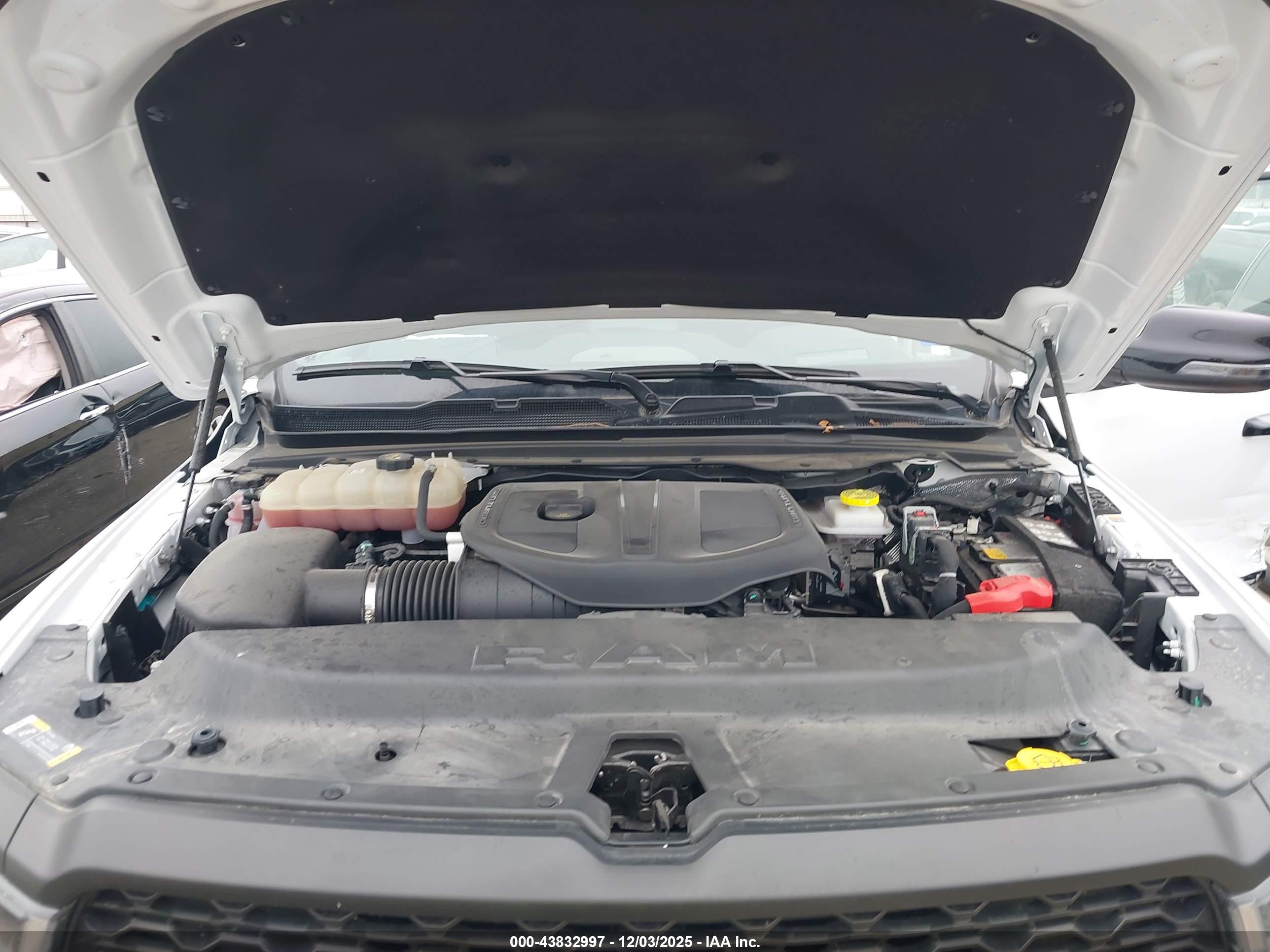 RAM 1500 image 10