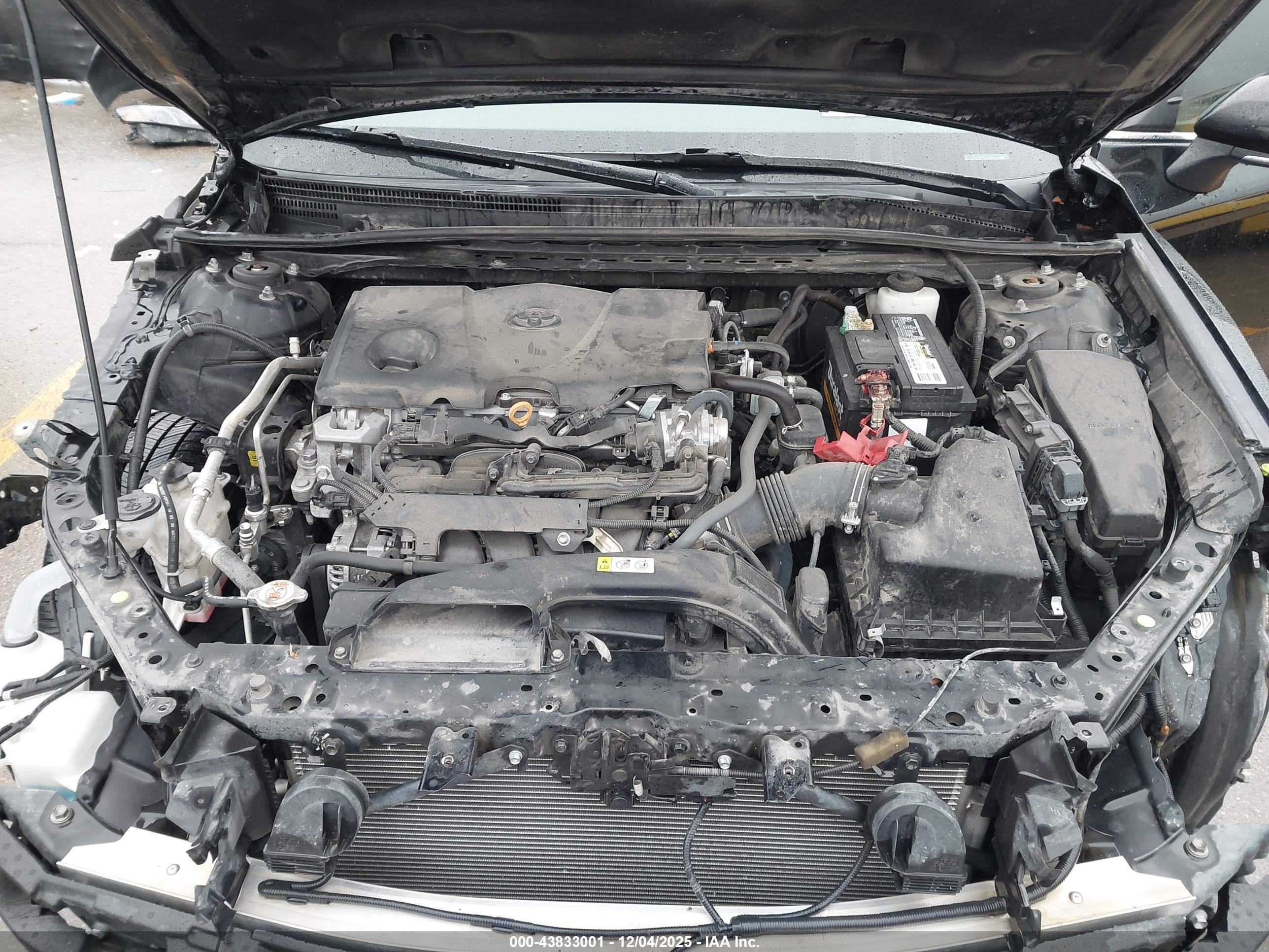 TOYOTA CAMRY image 10