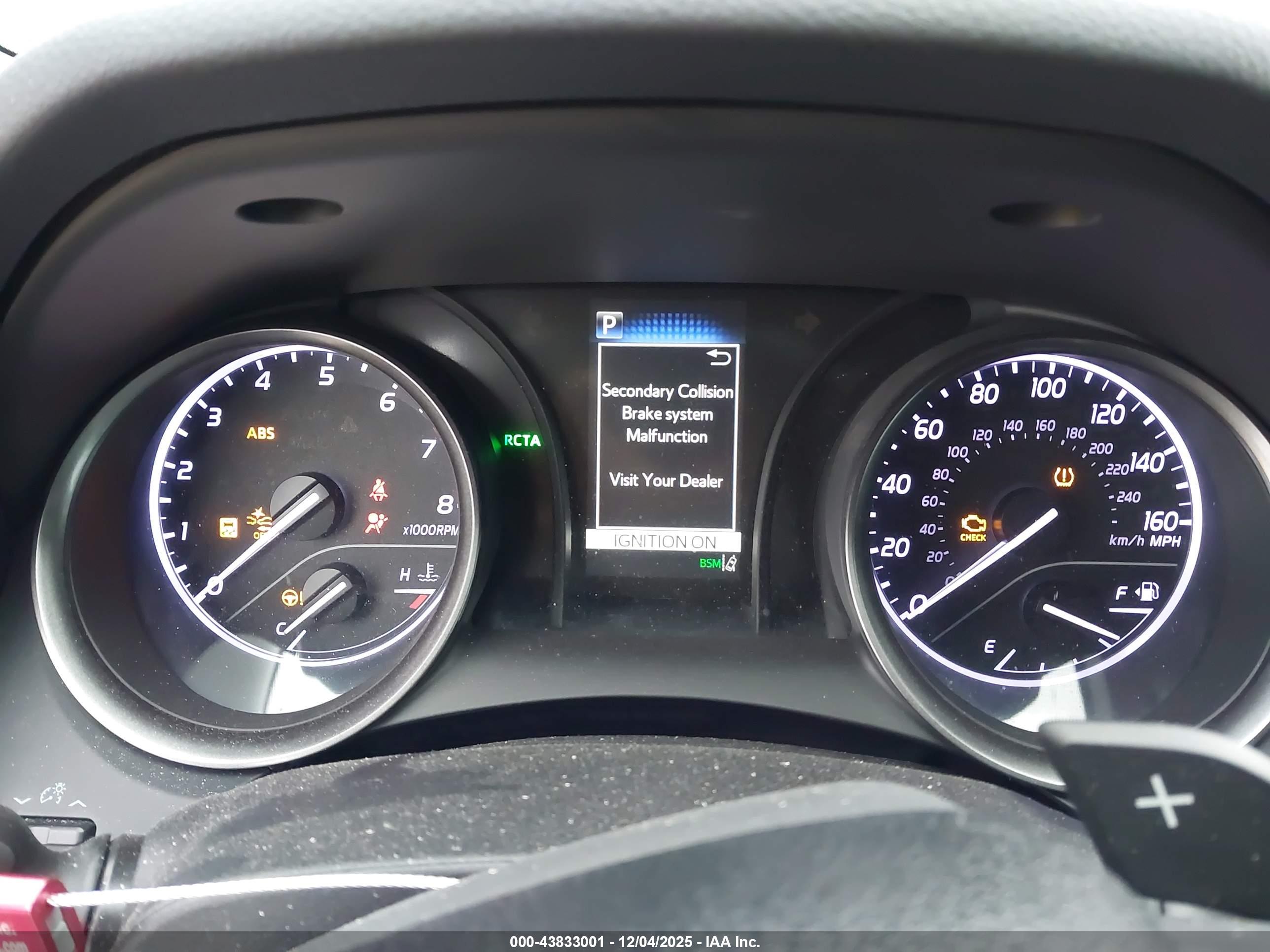 TOYOTA CAMRY image 7
