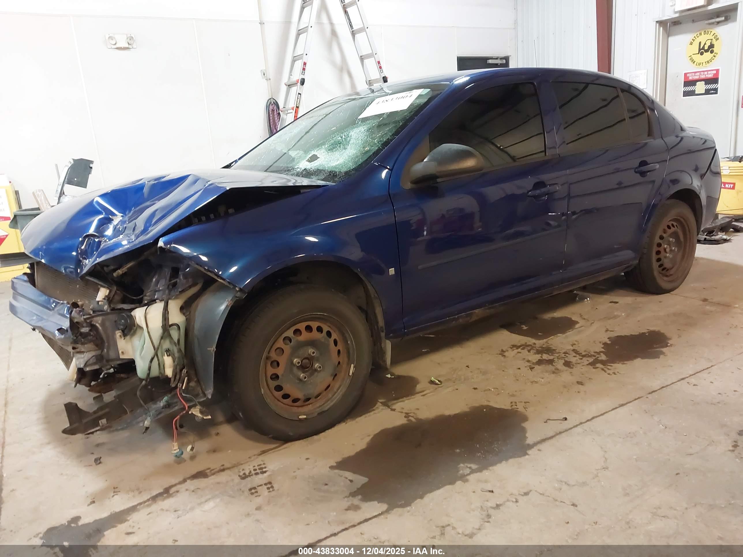 CHEVROLET COBALT image 2