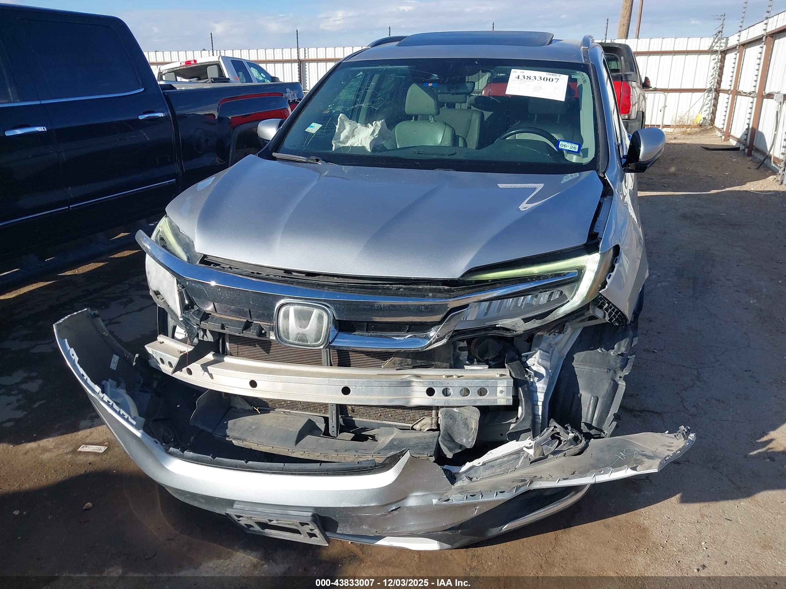 HONDA PILOT image 6