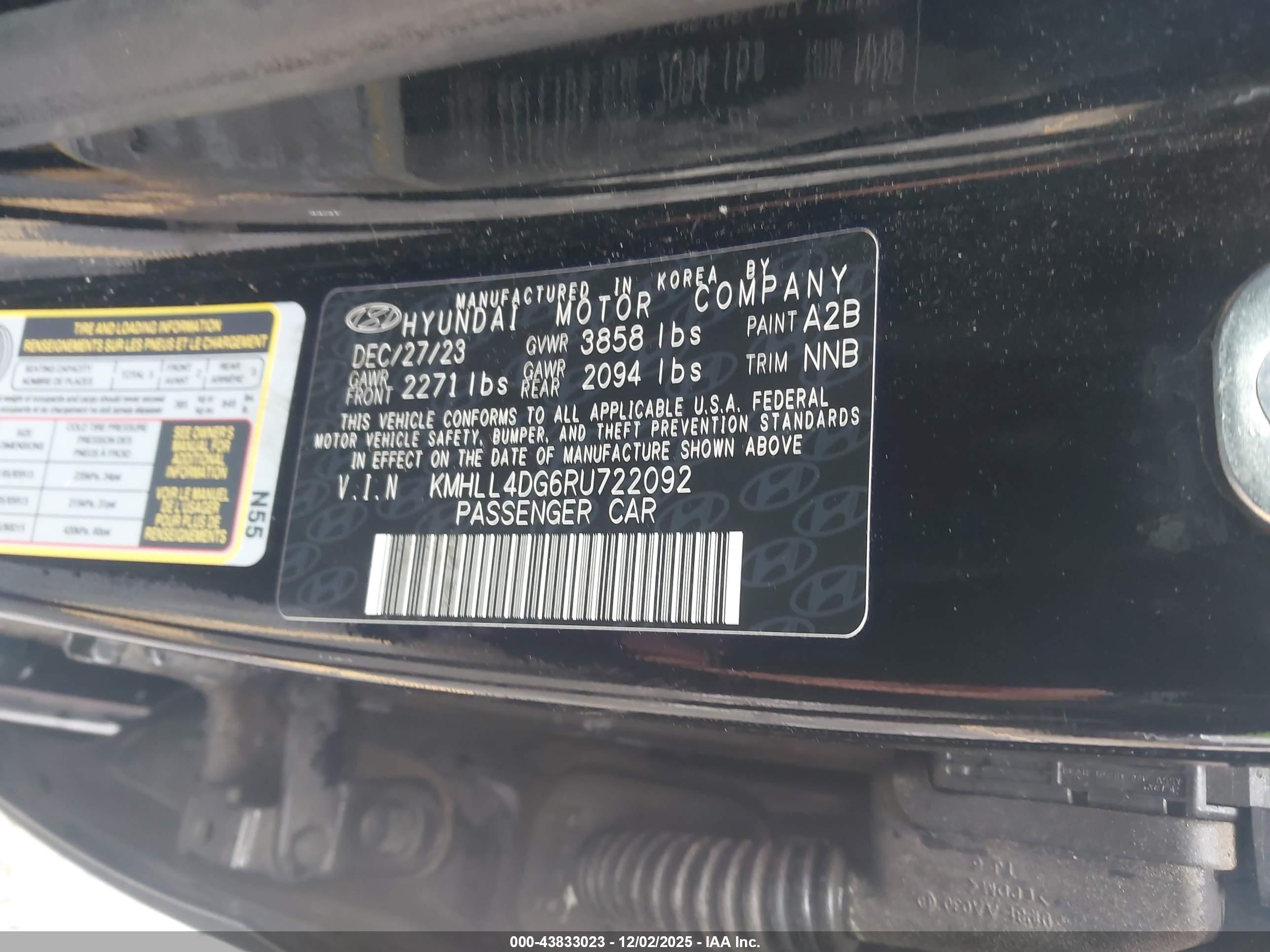 HYUNDAI ELANTRA image 9