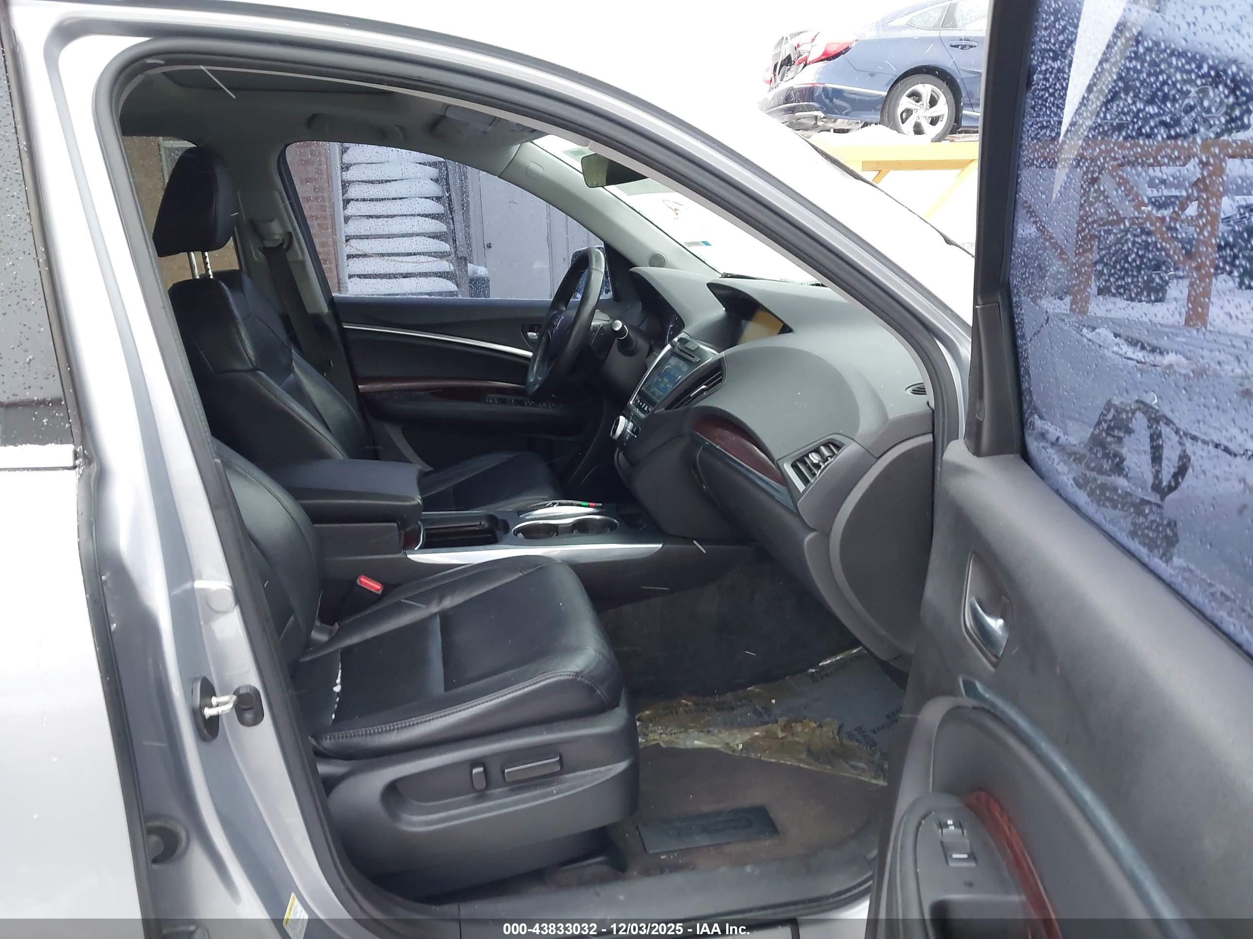 ACURA MDX image 5