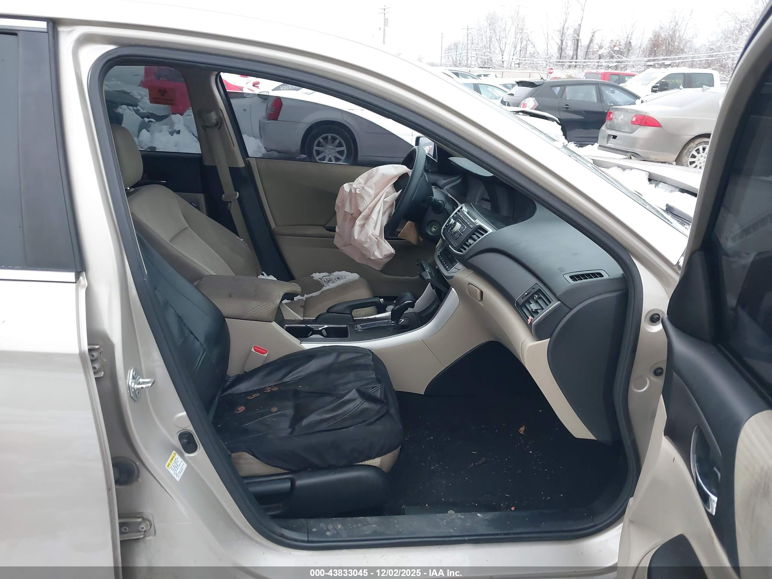 HONDA ACCORD image 5