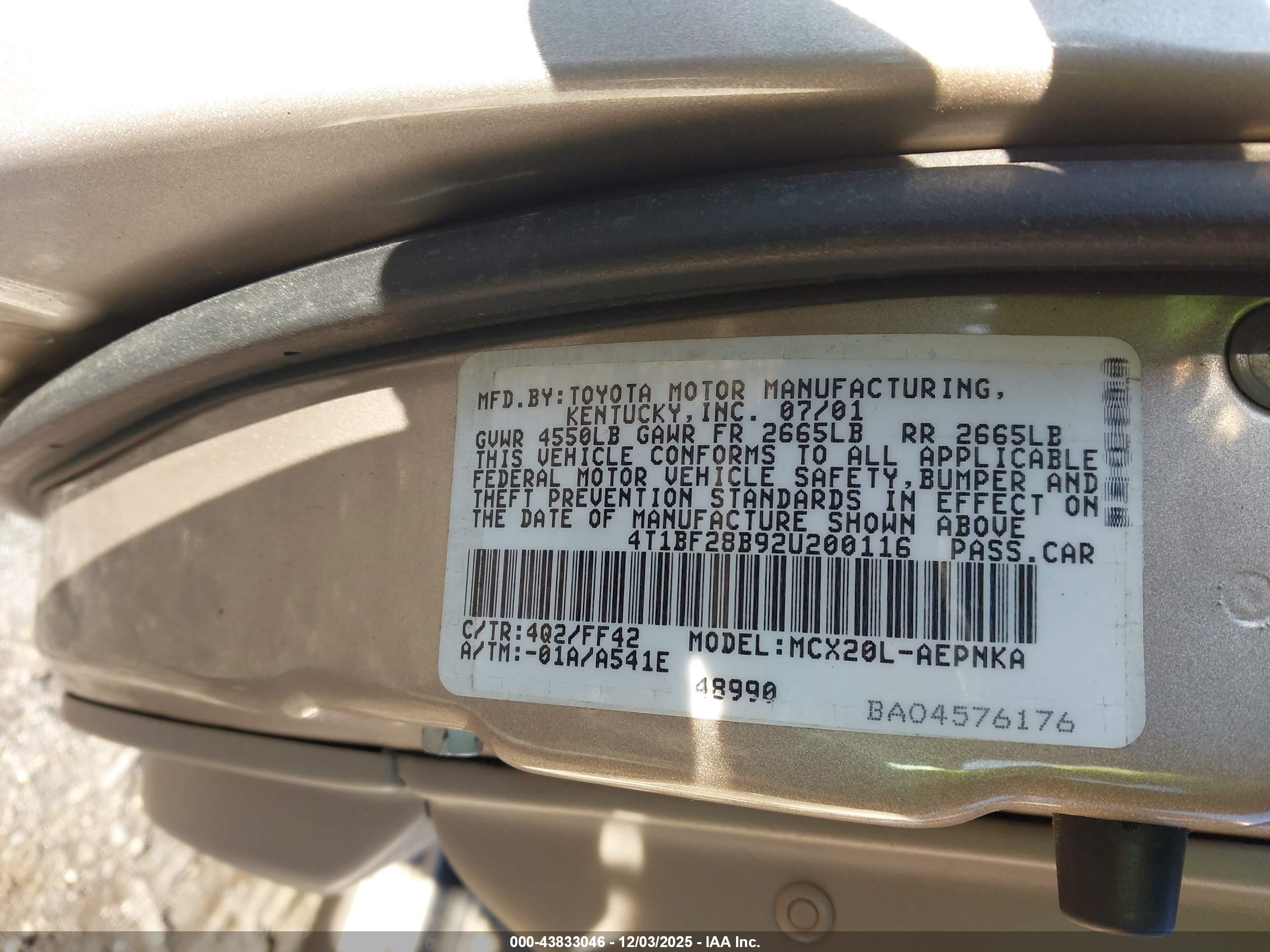 TOYOTA AVALON image 9