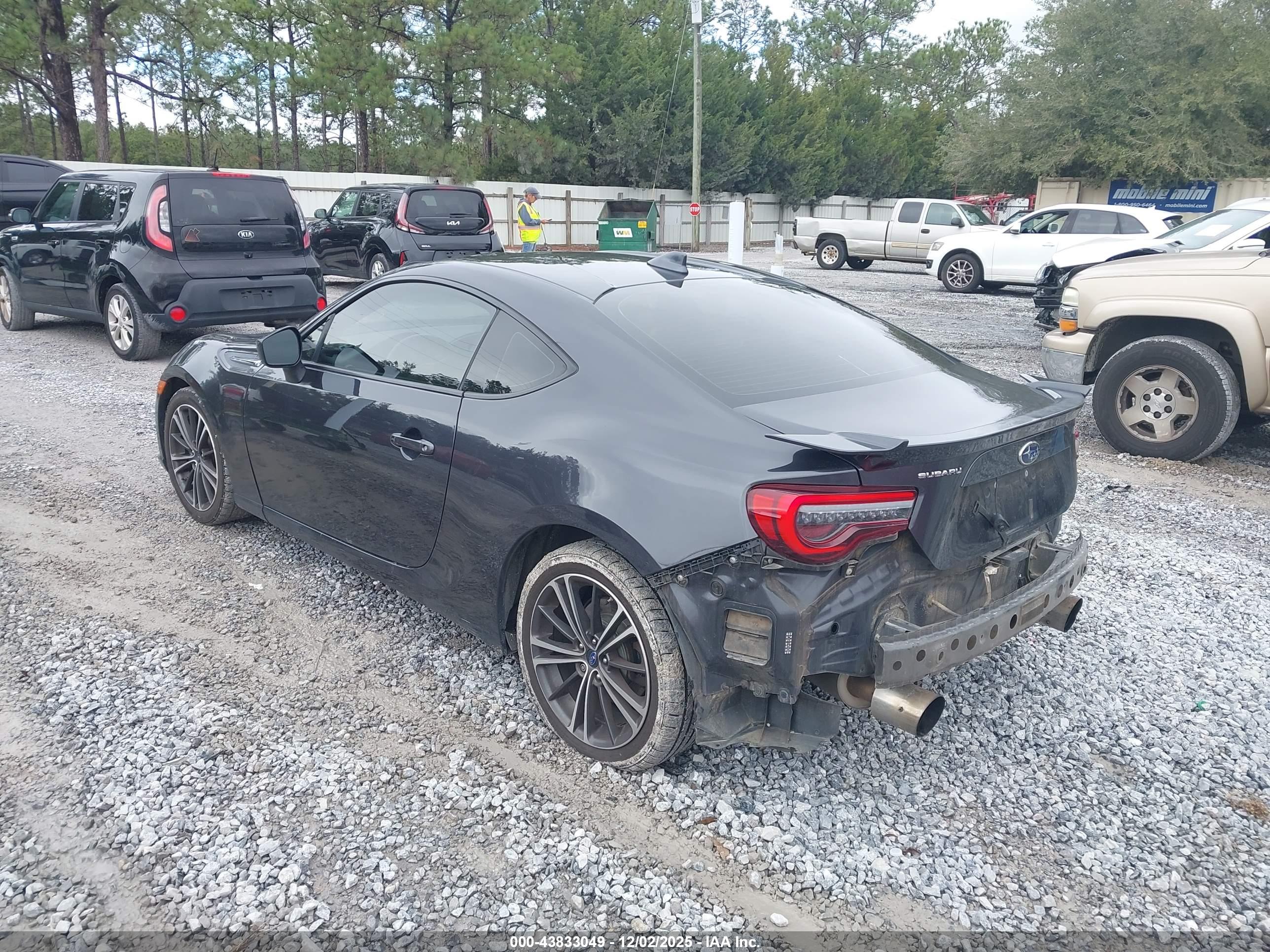 SUBARU BRZ image 3