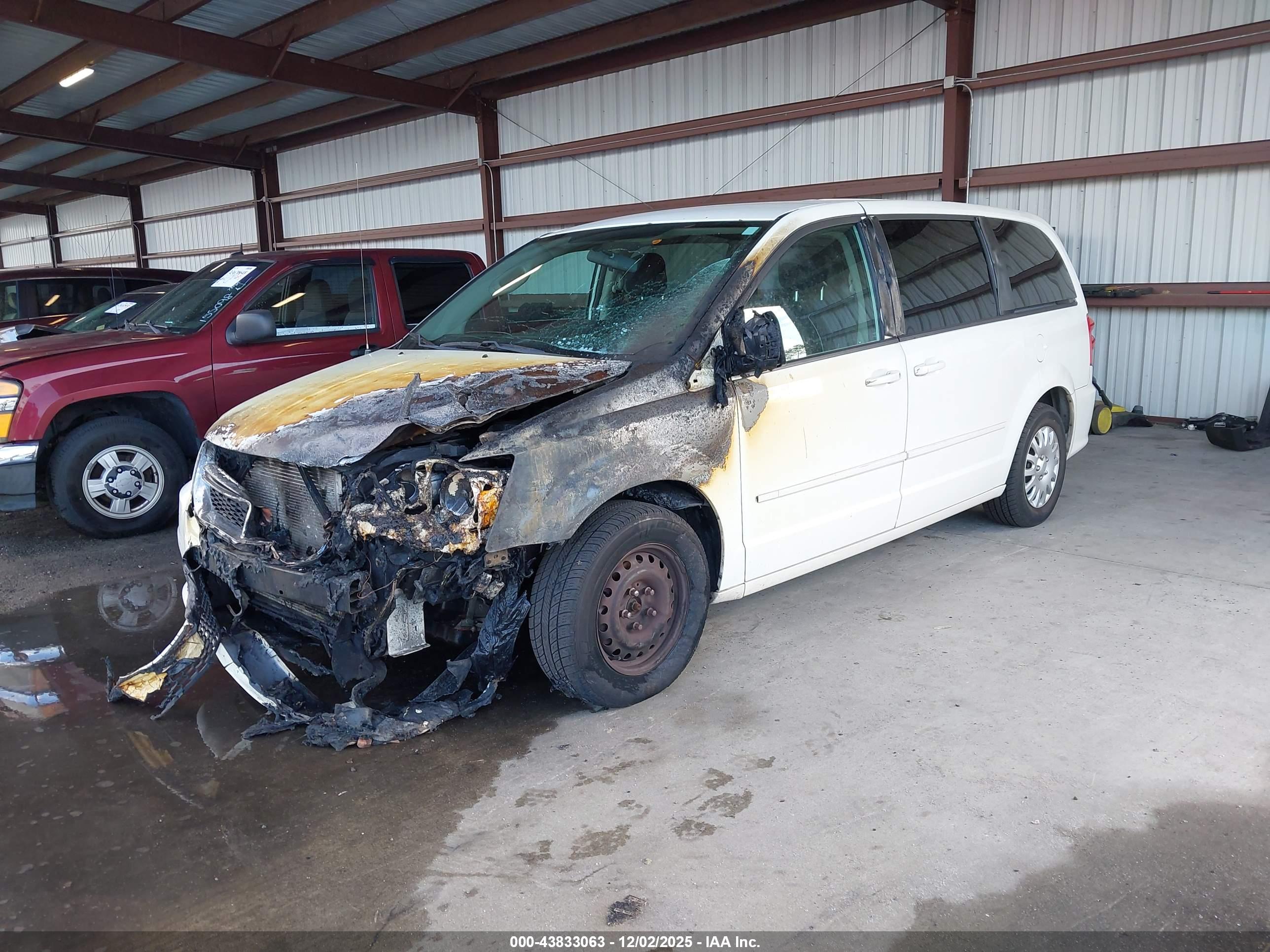 DODGE GRAND image 2