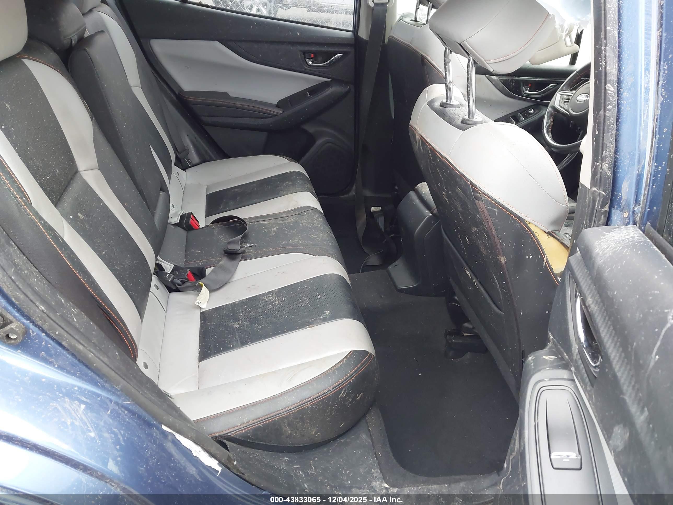 SUBARU CROSSTREK image 8