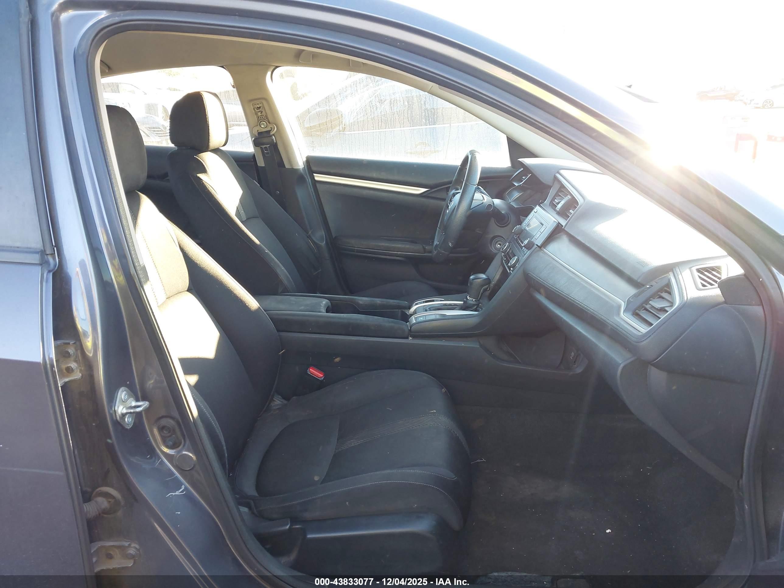 HONDA CIVIC image 5
