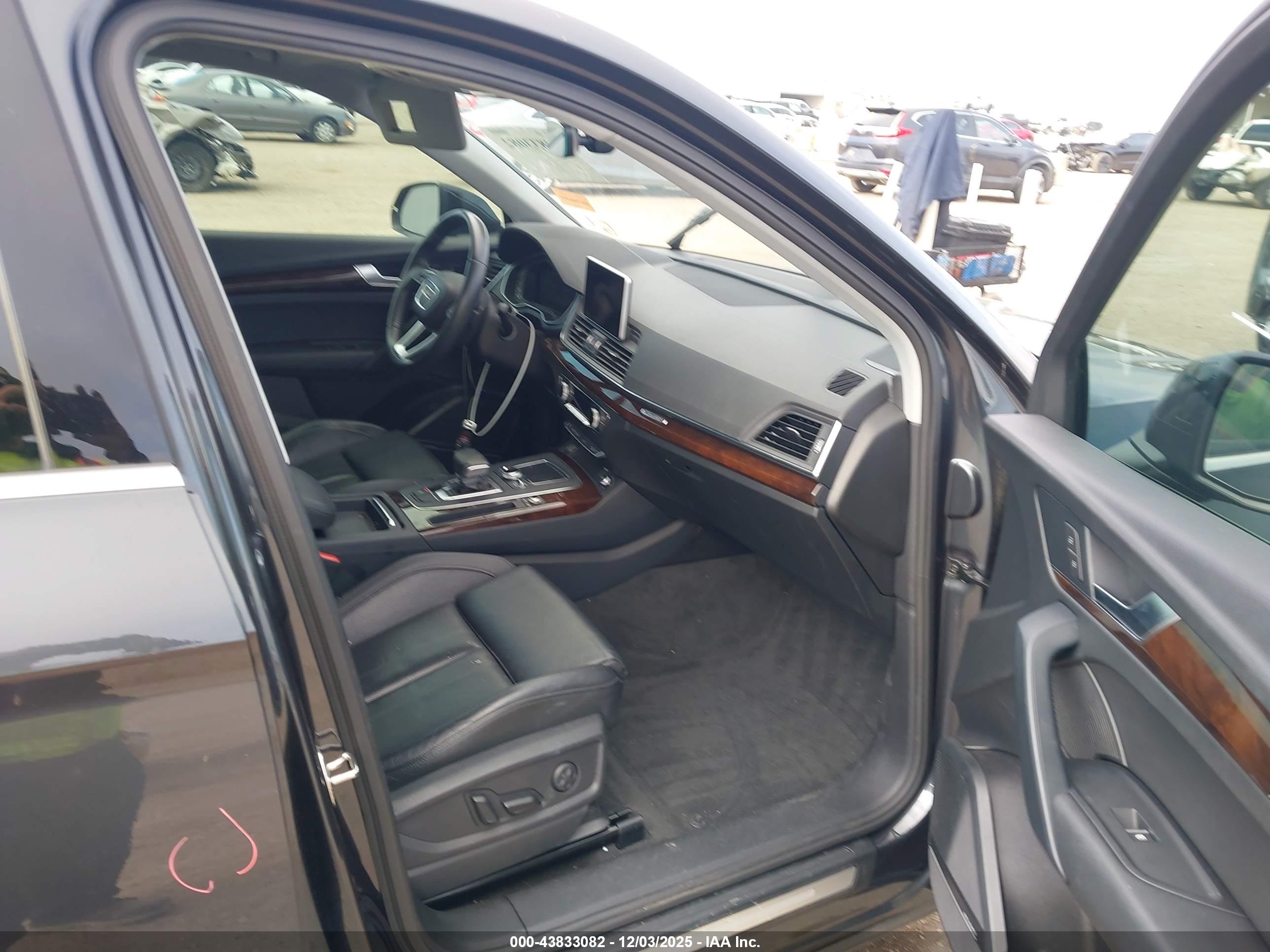 AUDI Q5 image 5