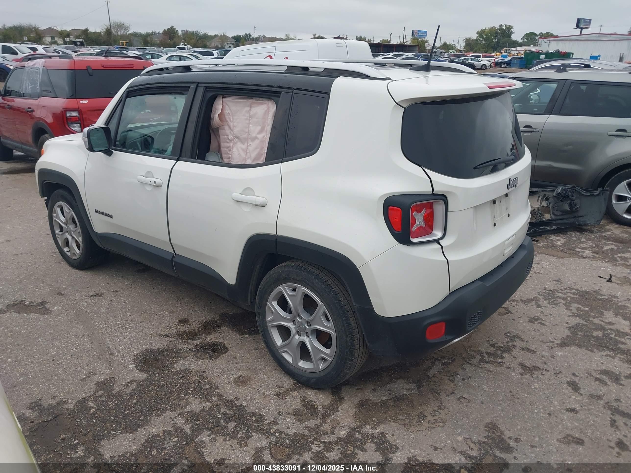 JEEP RENEGADE image 3