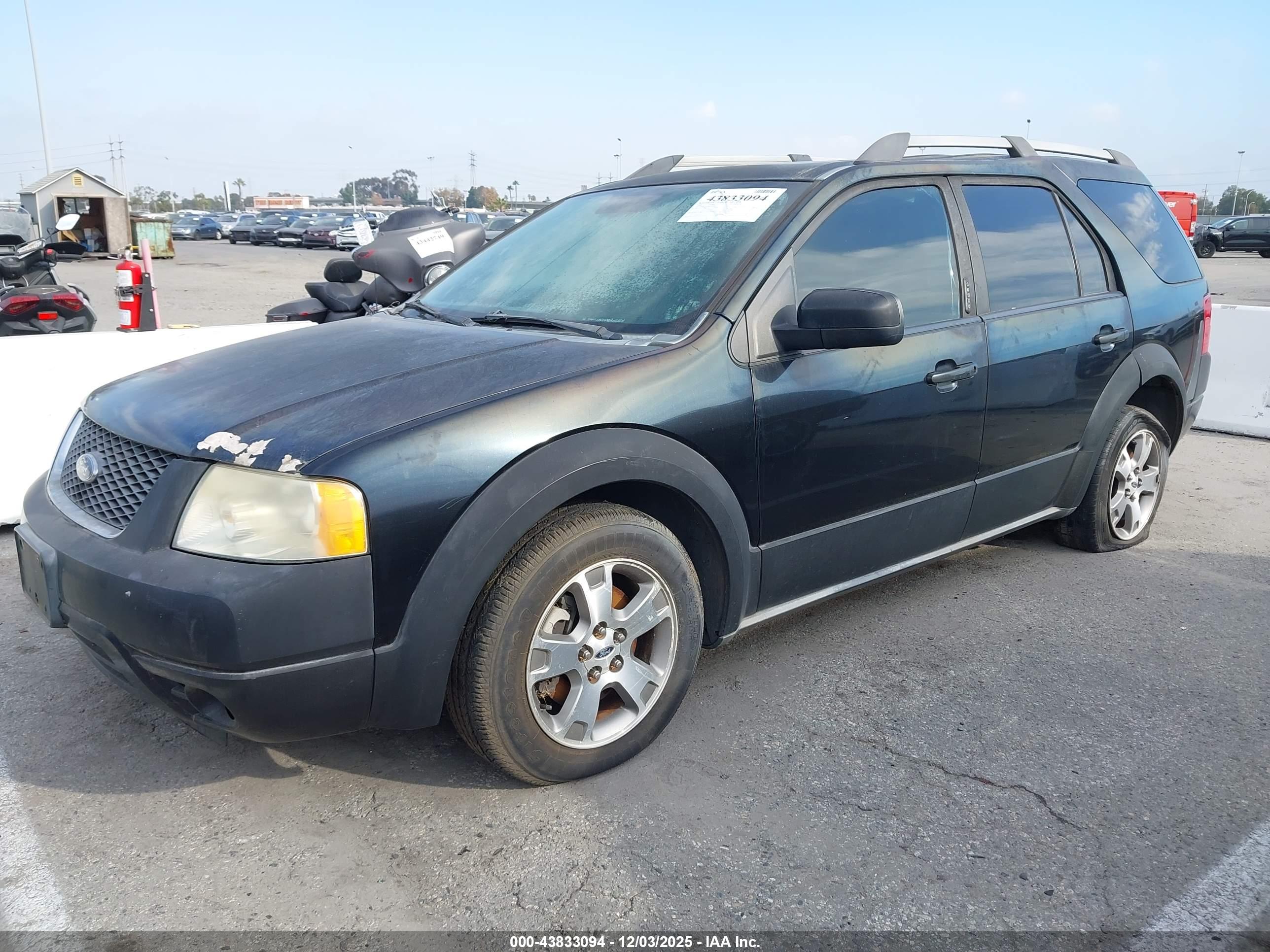 FORD FREESTYLE image 2