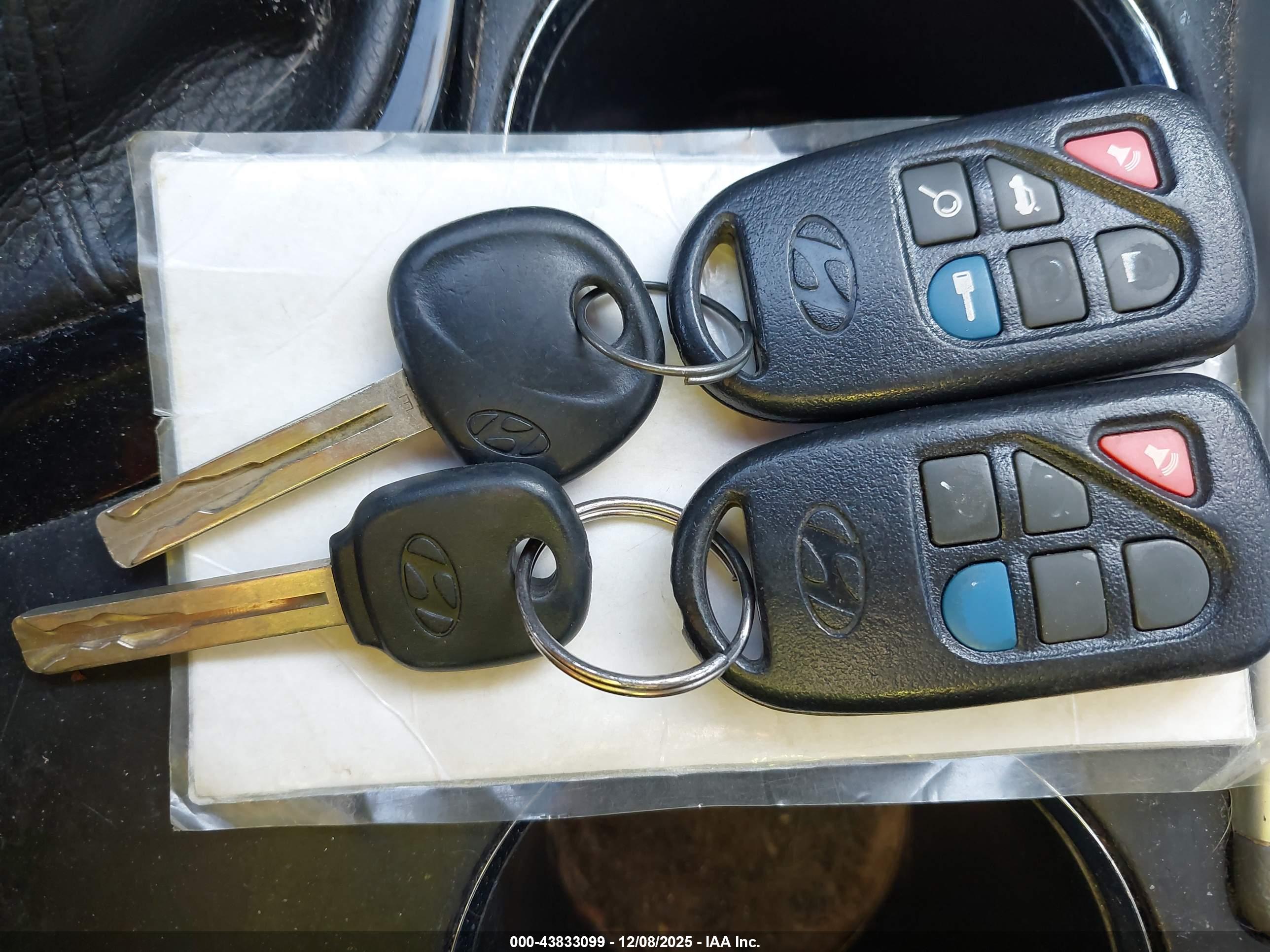 HYUNDAI SONATA image 11