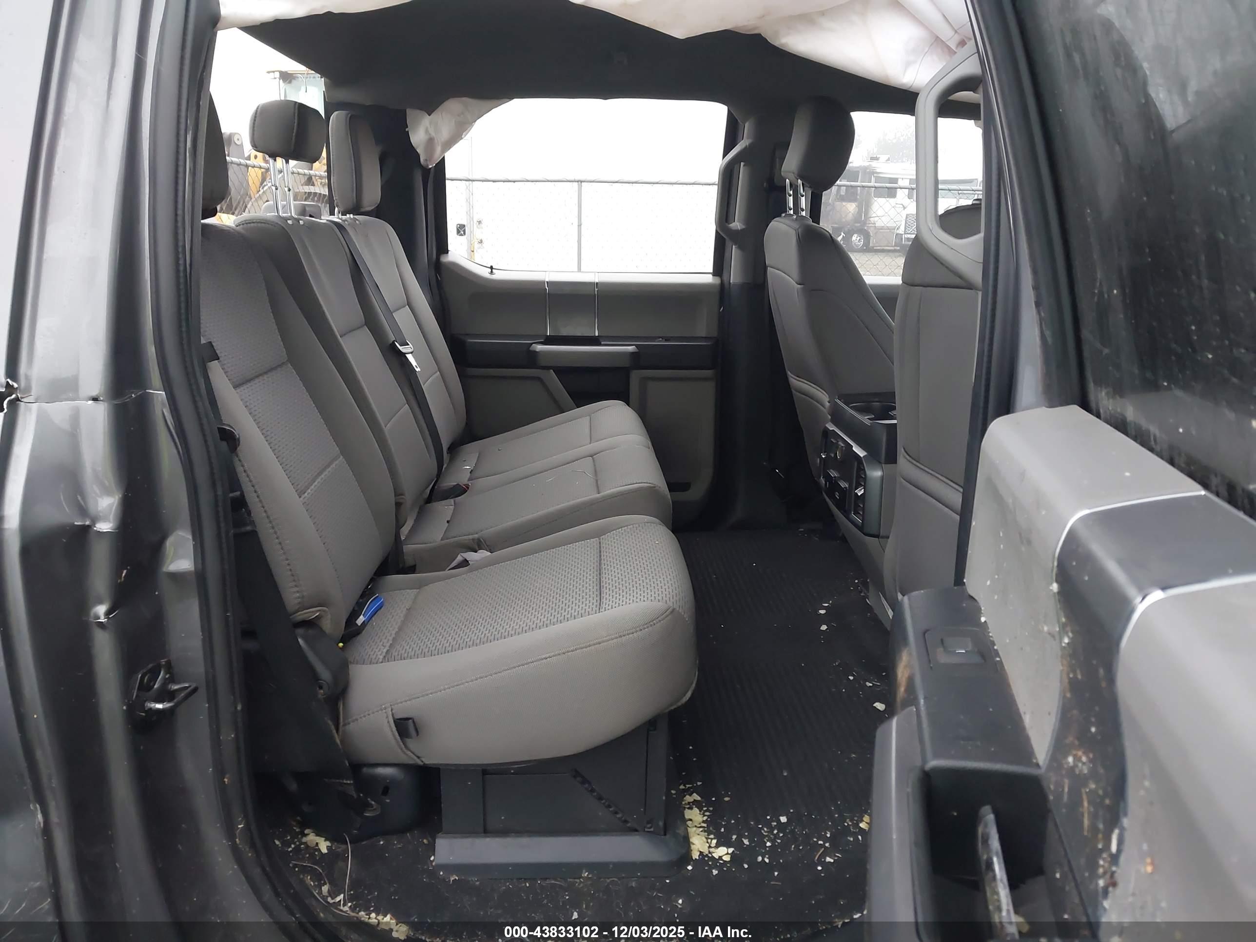 FORD F-250 image 8